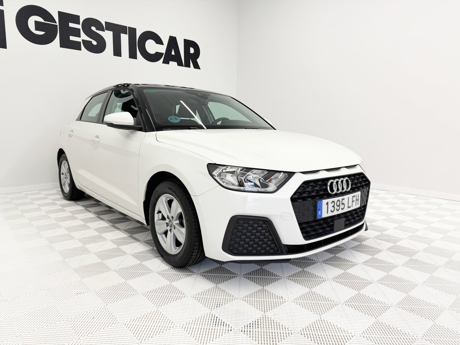 AUDI A1 25 TFSI 70 kW (95 CV) 3 