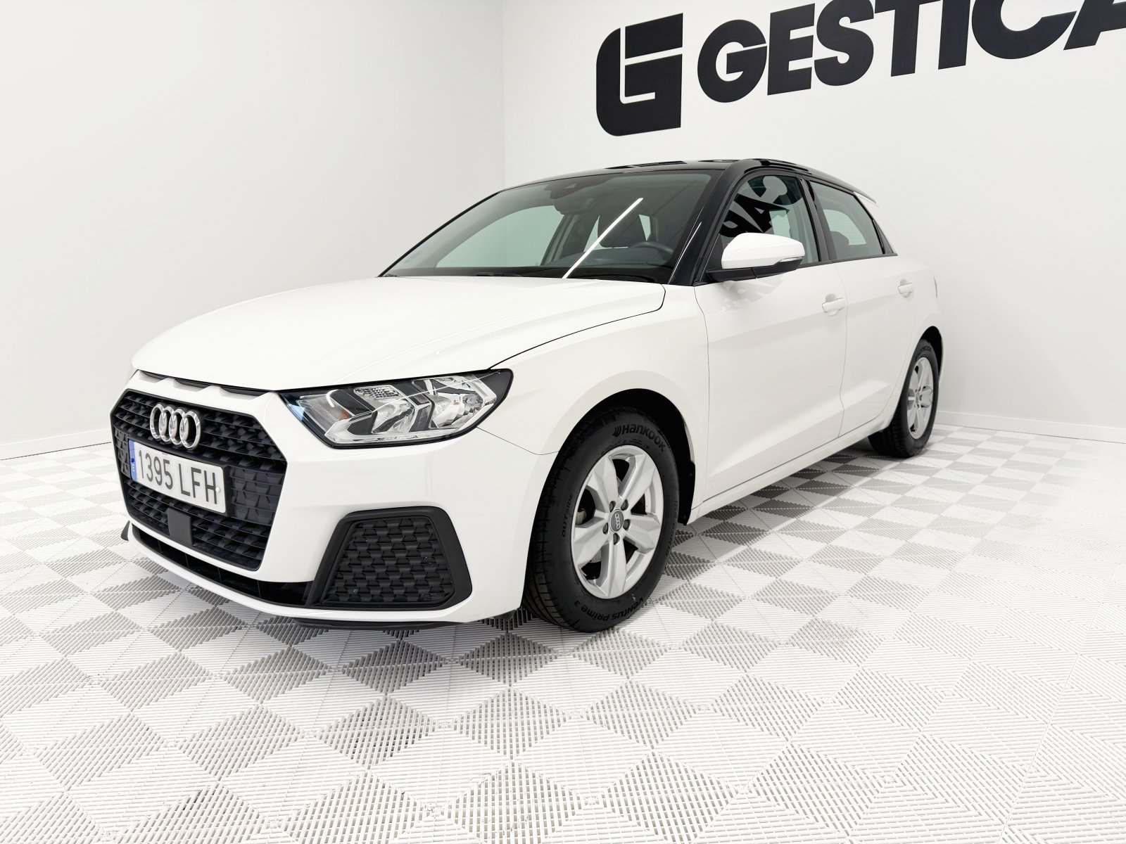 AUDI A1 25 TFSI 70 kW (95 CV) 9 