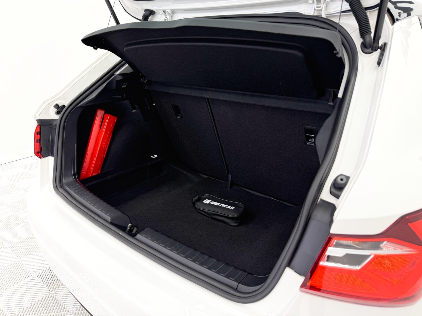 AUDI A1 25 TFSI 70 kW (95 CV) 16 