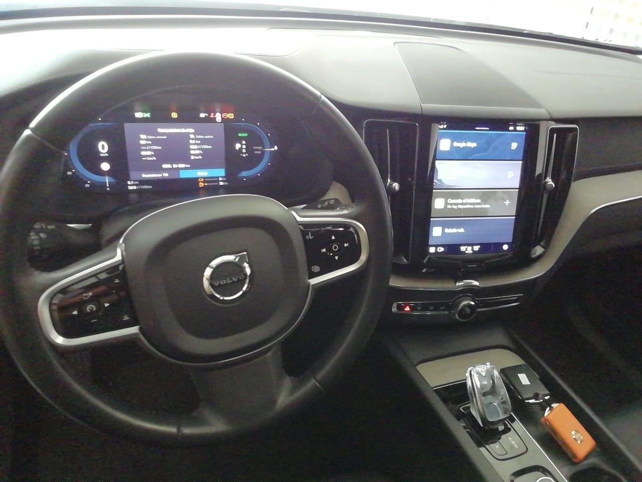 VOLVO XC60 2.0 T6 AWD RECHARGE PLUS BRIGHT 355cv 2