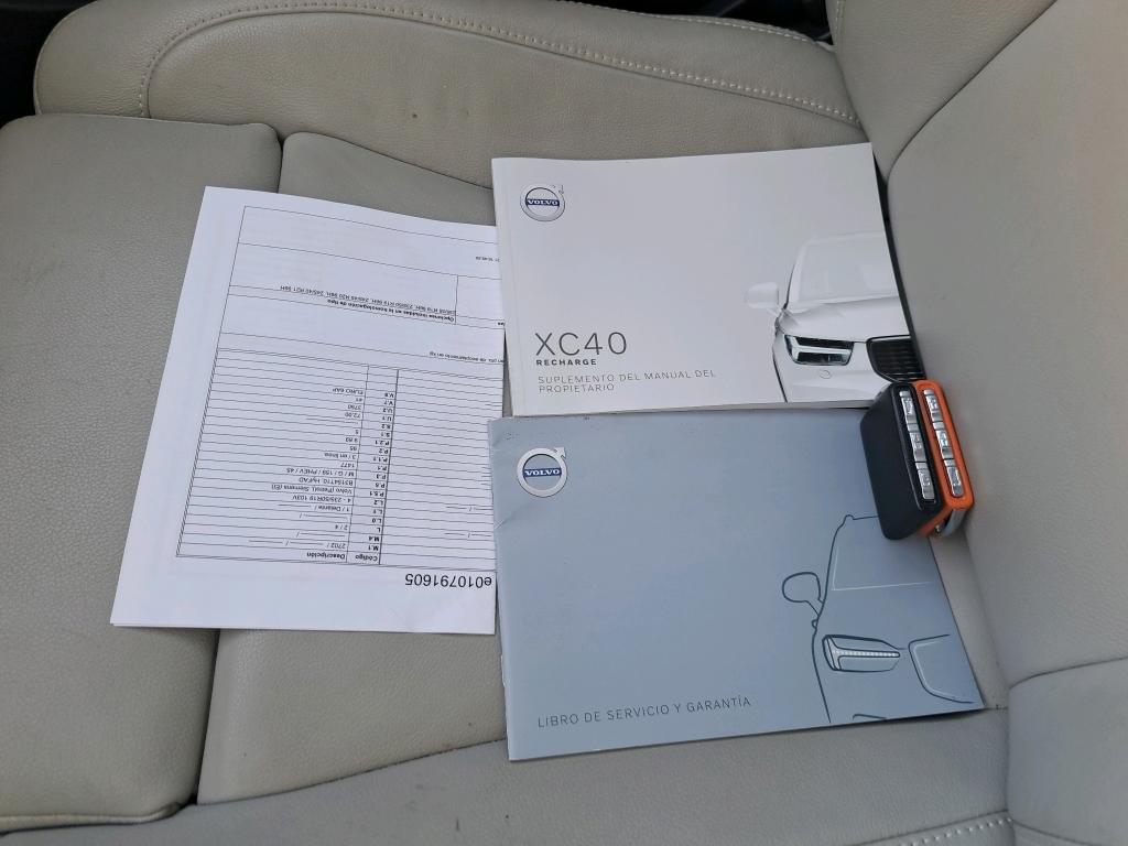 VOLVO XC40 1.5 T4 TWIN RECHARGE INSCRIPT. 210 cv 13