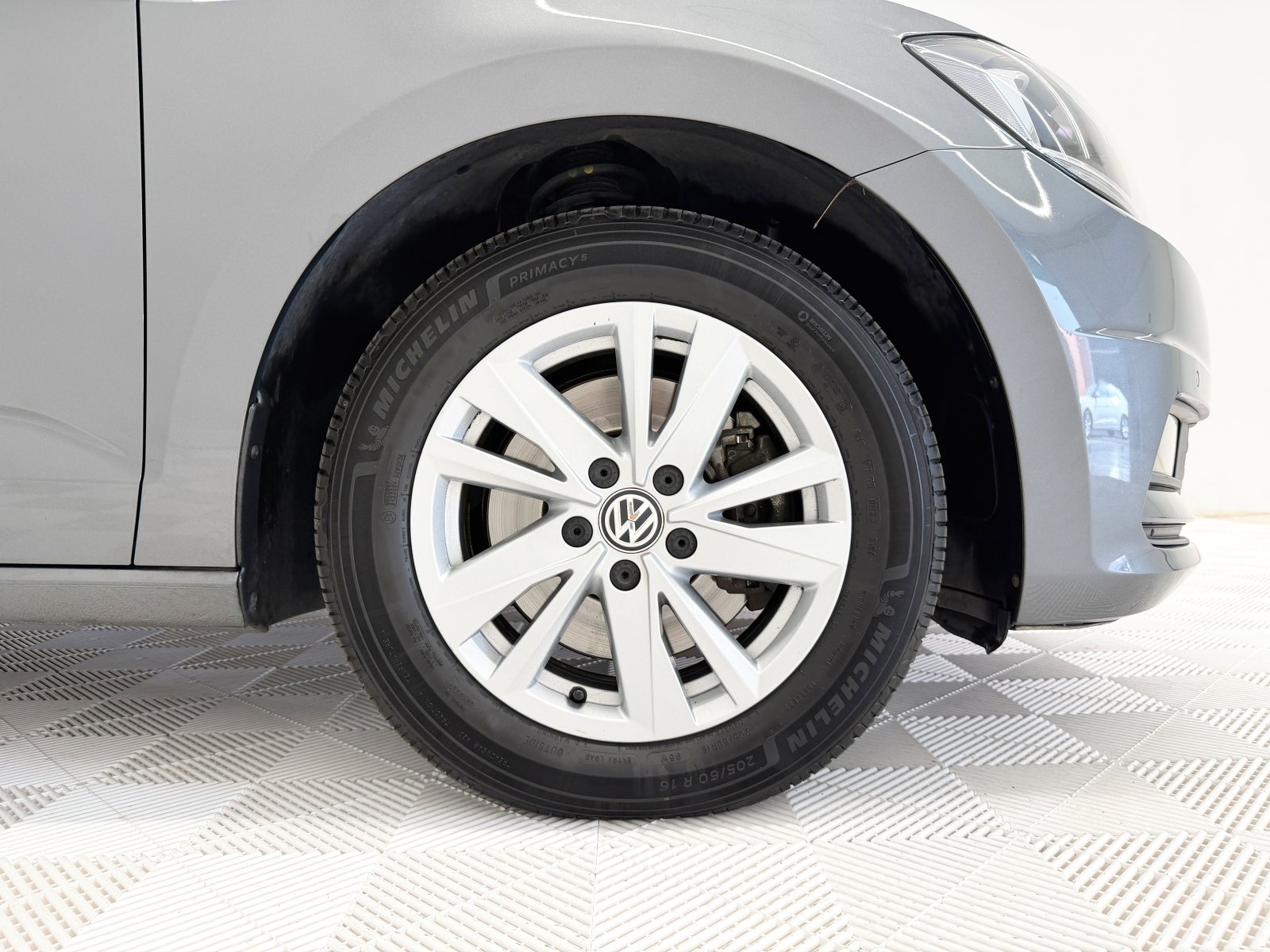 VOLKSWAGEN TOURAN Advance 2.0 TDI 110 kW (150 CV) 20 