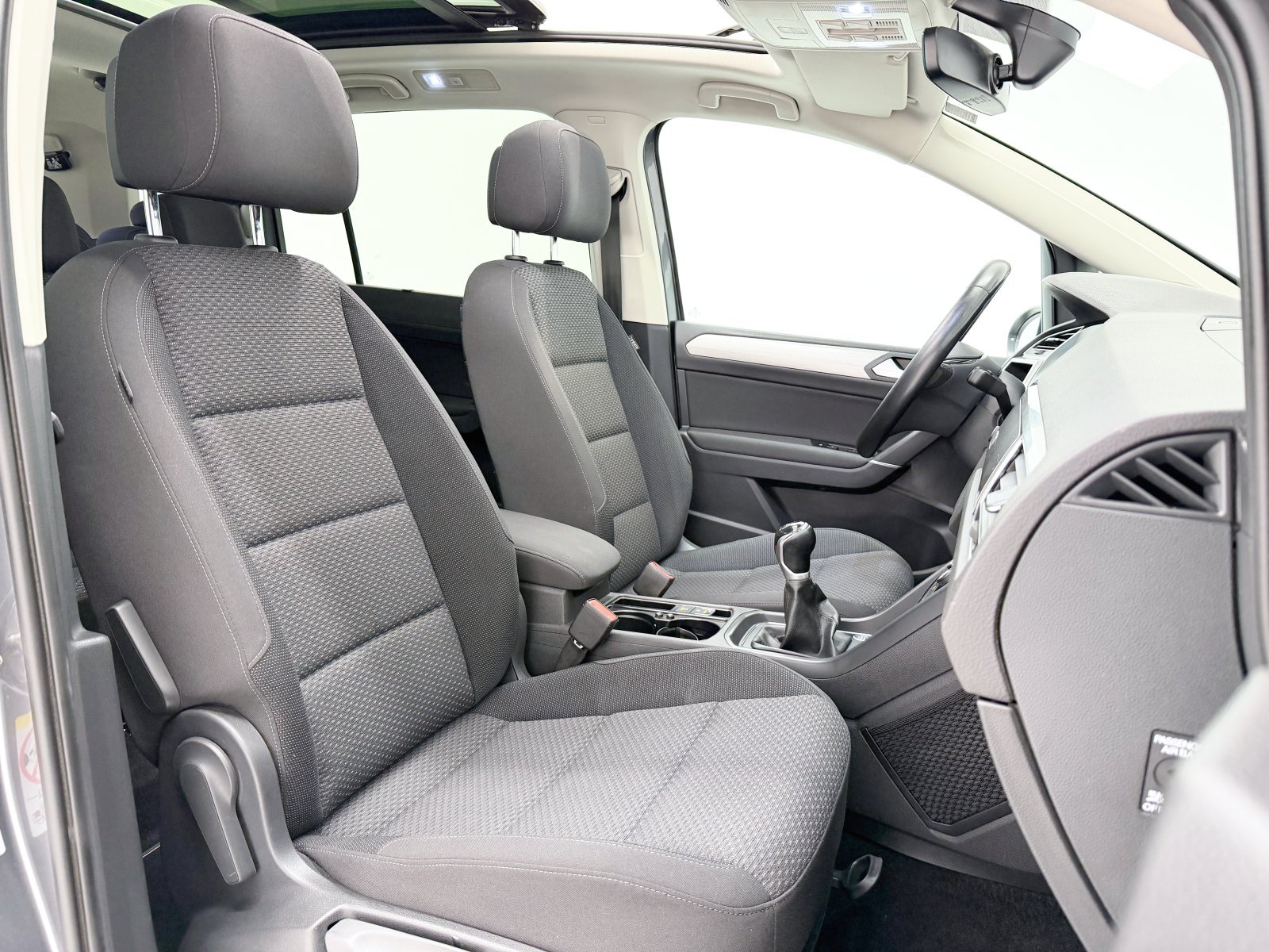 VOLKSWAGEN TOURAN Advance 2.0 TDI 110 kW (150 CV) 42 