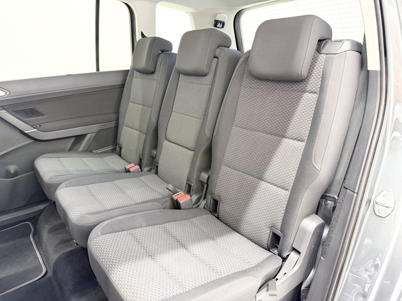 VOLKSWAGEN TOURAN Advance 2.0 TDI 110 kW (150 CV) 46 