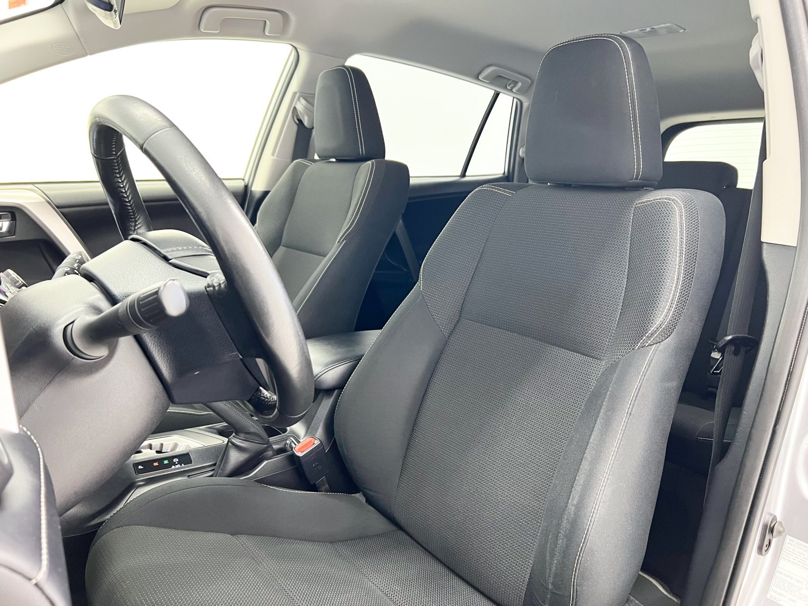 TOYOTA RAV4 2.5l hybrid Advance 2WD 145 kW (197 CV) 24