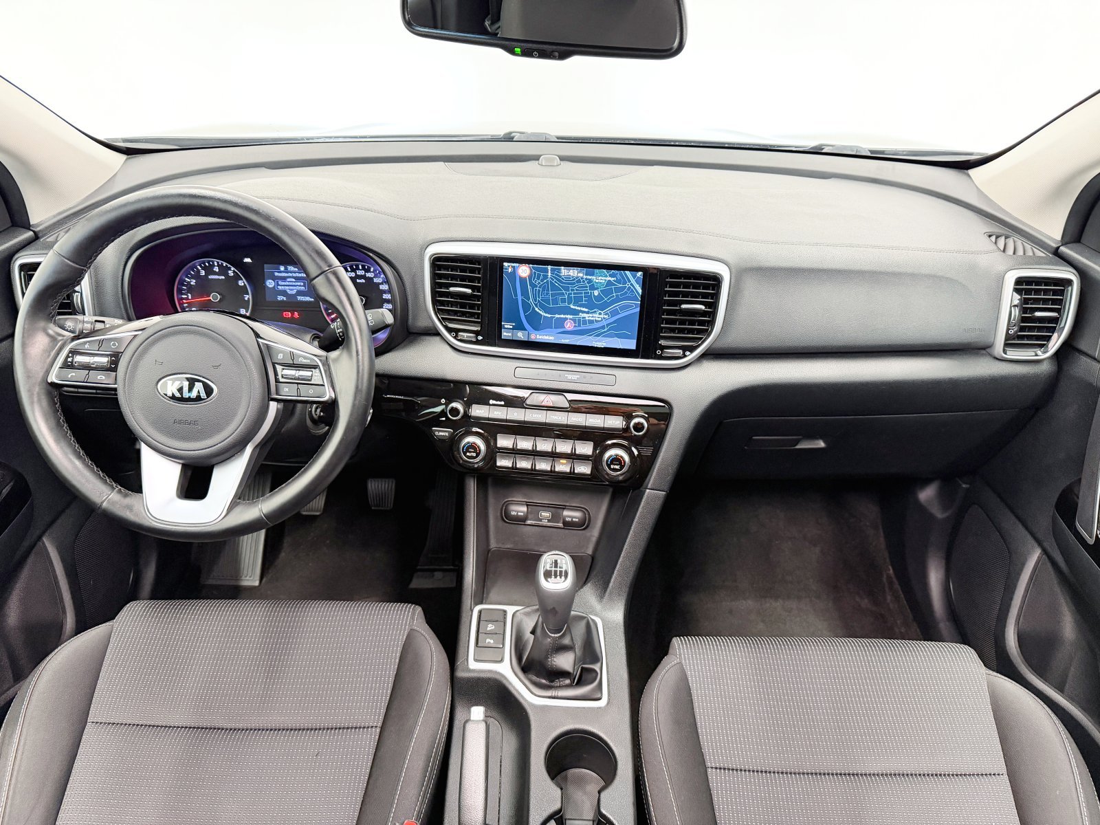 KIA SPORTAGE 1.6 GDI Black Edition 4x2 97 kW (132 CV) 29