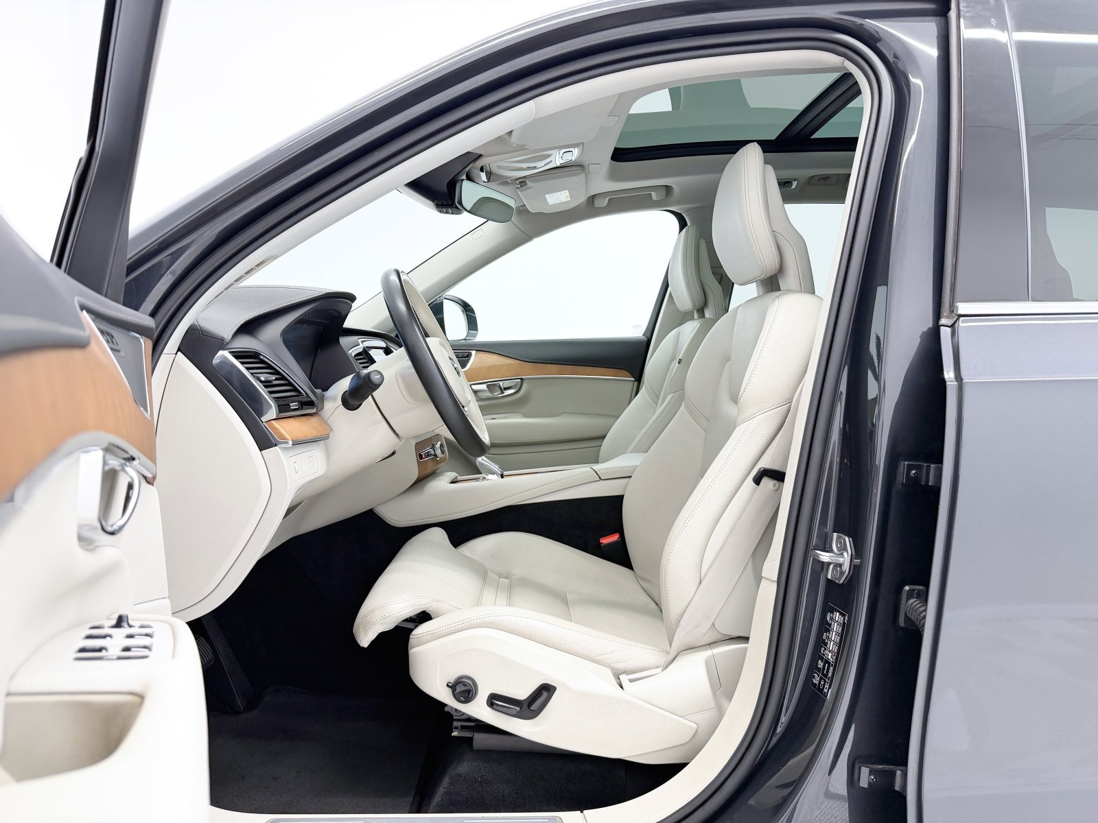 VOLVO XC90 B5 D Inscription AWD Auto 173 kW (235 CV) 24 