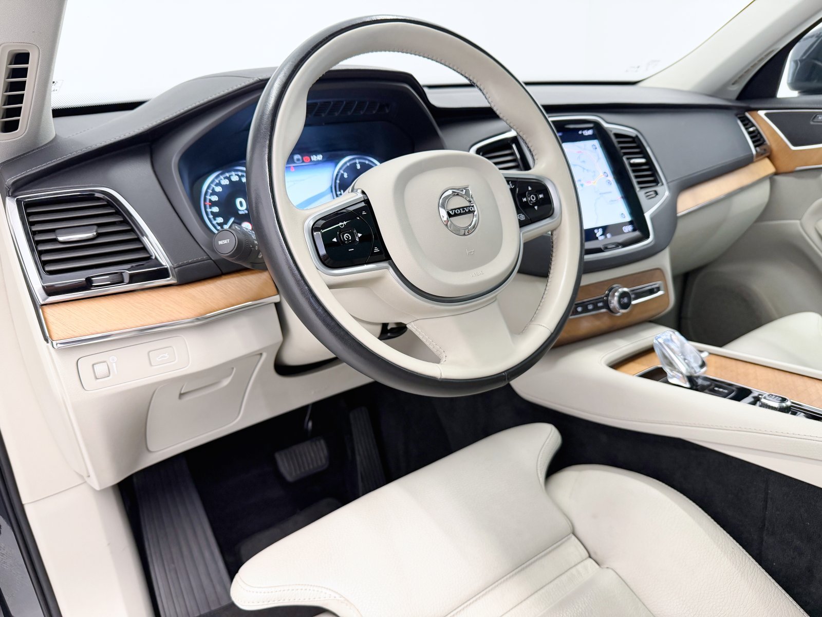 VOLVO XC90 B5 D Inscription AWD Auto 173 kW (235 CV) 26 