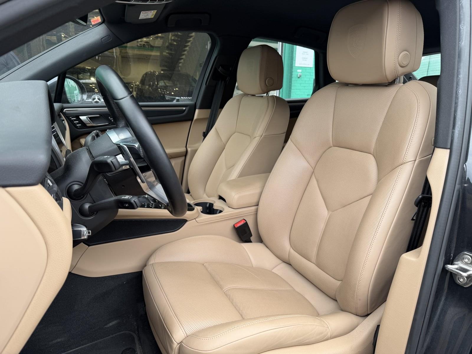 PORSCHE MACAN 245 8 