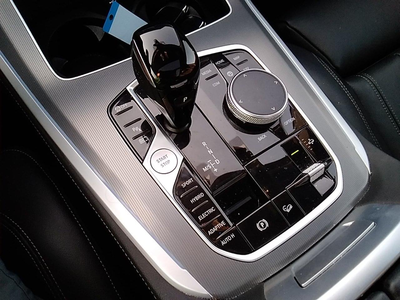 BMW X5 XDRIVE45E 390 CV 9