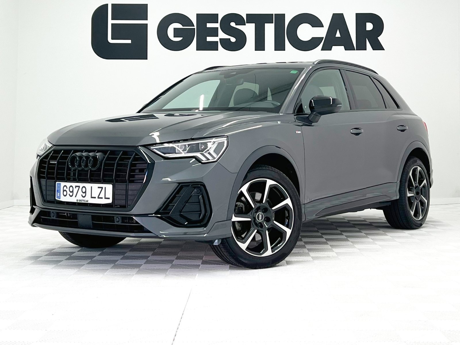 AUDI Q3 Black line 40 TDI quattro 147 kW (200 CV) S tronic 1 