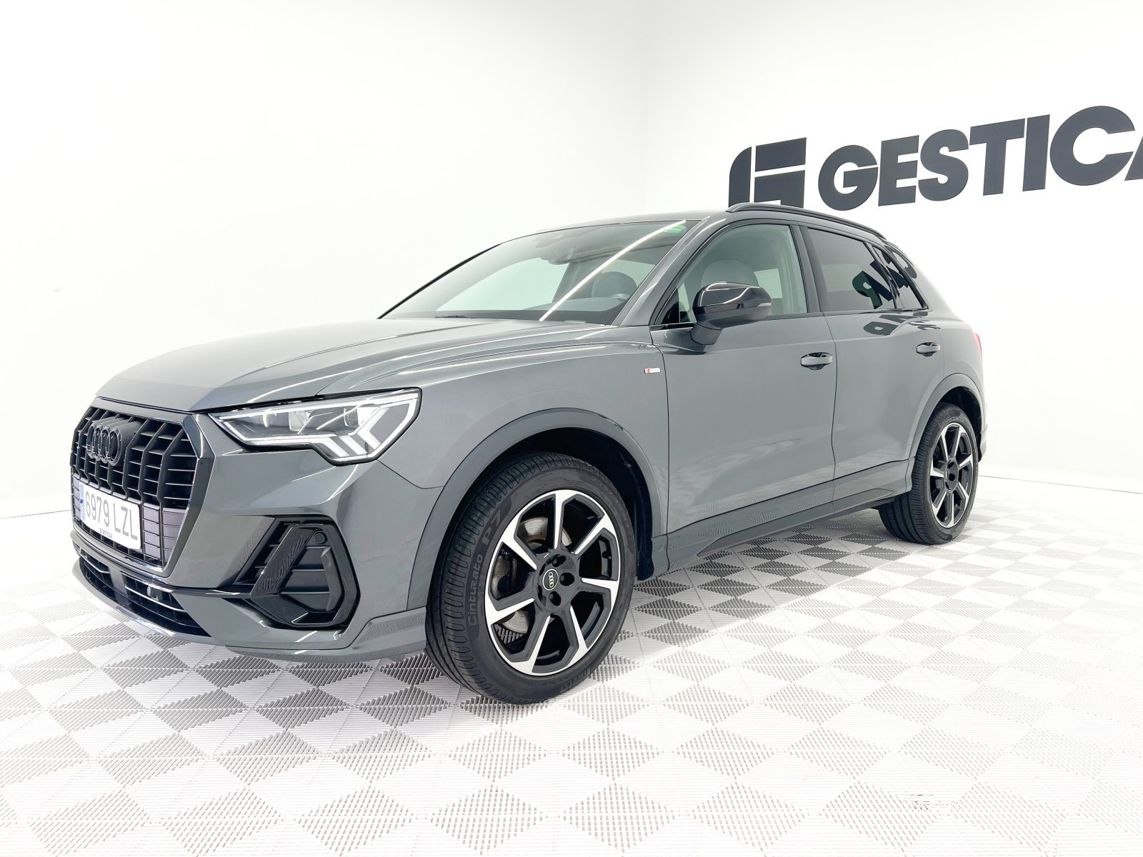 AUDI Q3 Black line 40 TDI quattro 147 kW (200 CV) S tronic 10 