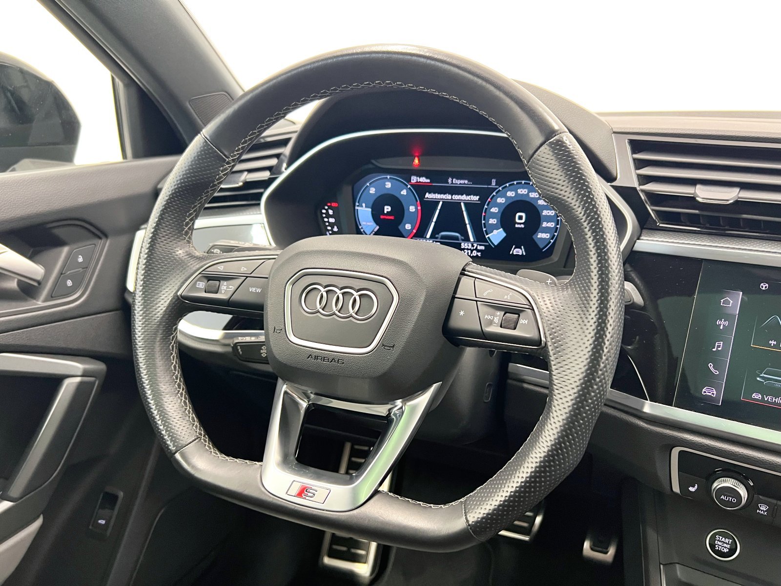 AUDI Q3 Black line 40 TDI quattro 147 kW (200 CV) S tronic 31 