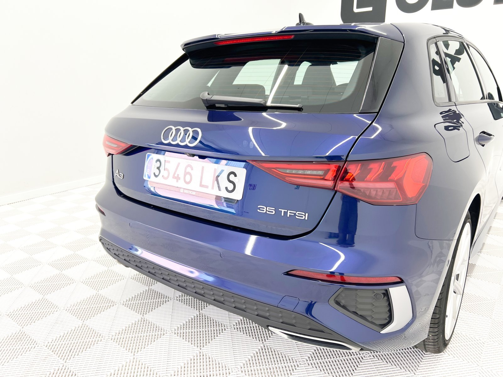 AUDI A3 Genuine edition 35 TFSI 110 kW (150 CV) 16