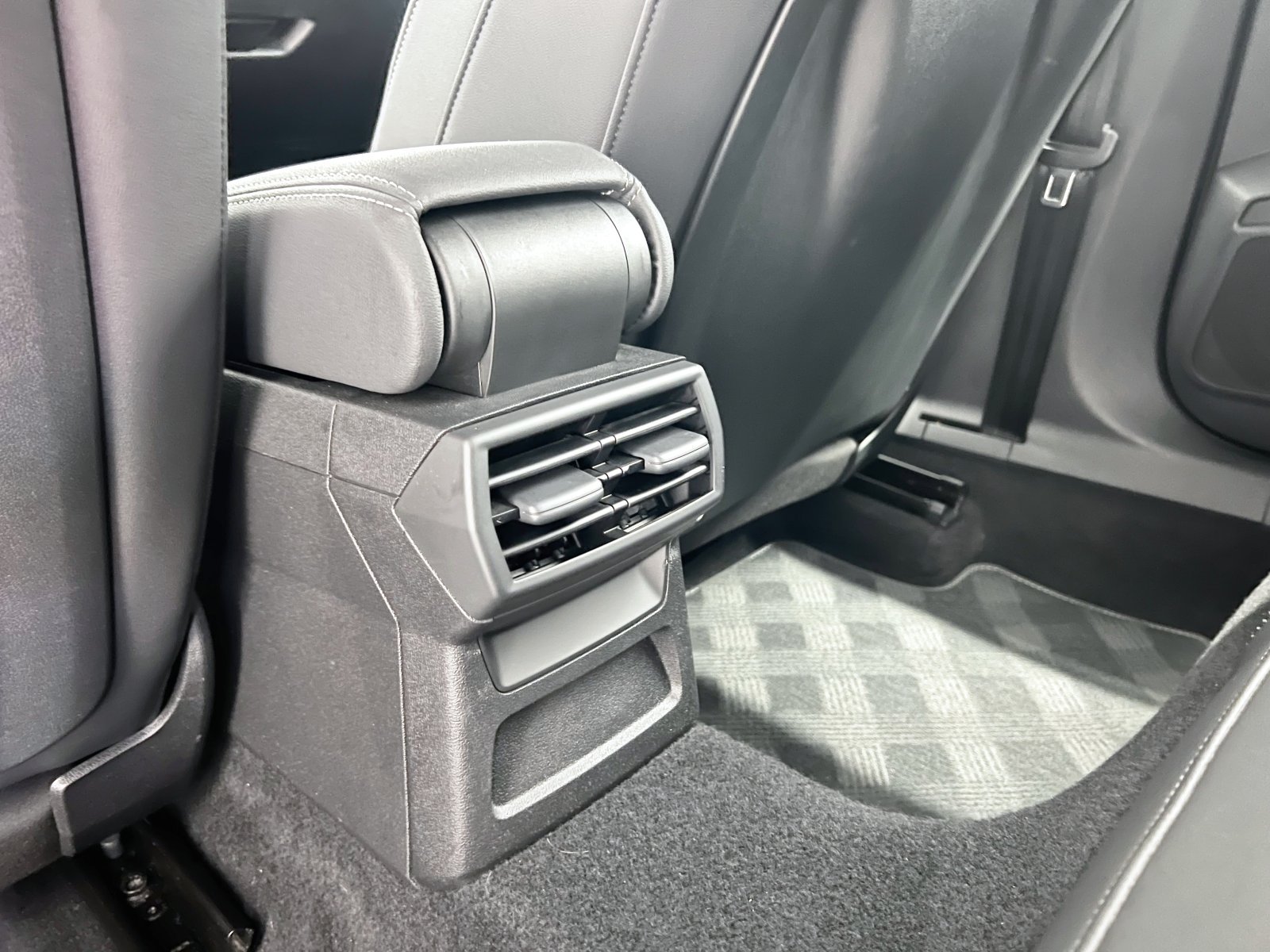 AUDI A3 Genuine edition 35 TFSI 110 kW (150 CV) 41