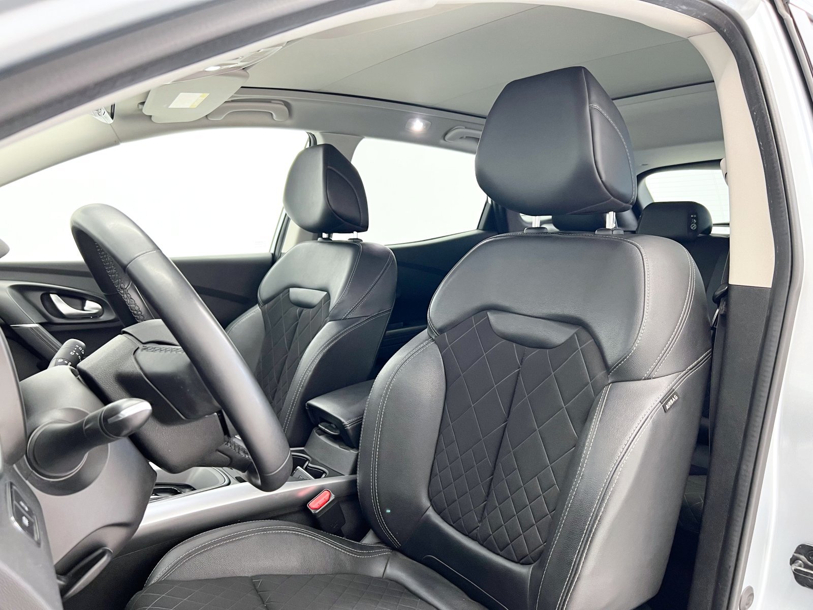 RENAULT KADJAR Techno TCe GPF 103 kW (140 CV) EDC 24 