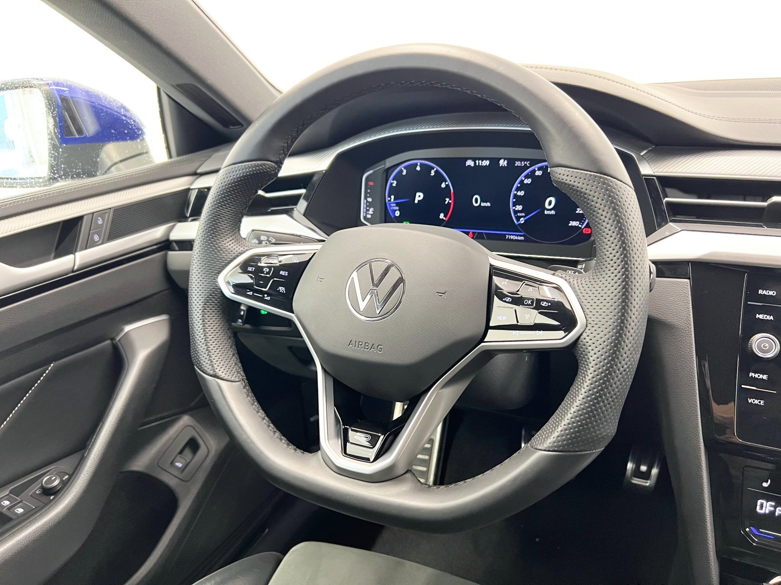 VOLKSWAGEN ARTEON R-Line 2.0 TSI 140 kW (190 CV) DSG 28 