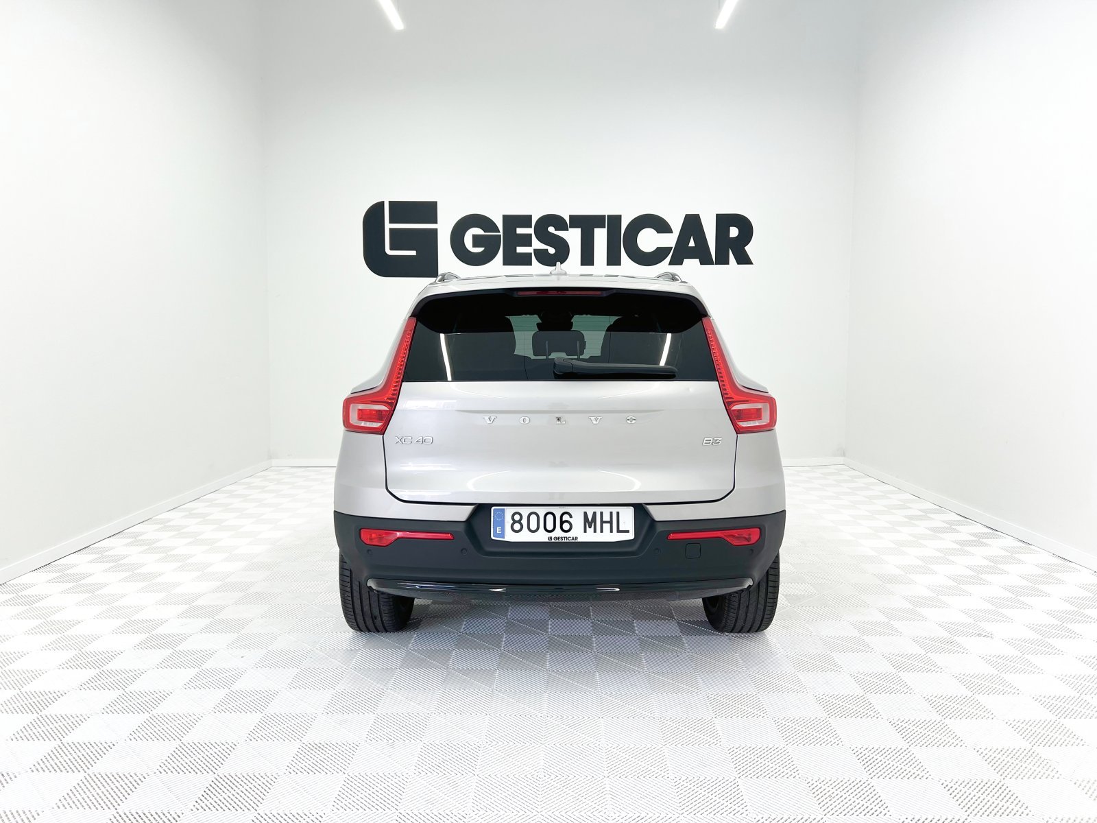 VOLVO XC40 B3 Gasolina Mild hybrid Plus Dark Auto 120 kW (163 CV) 13 