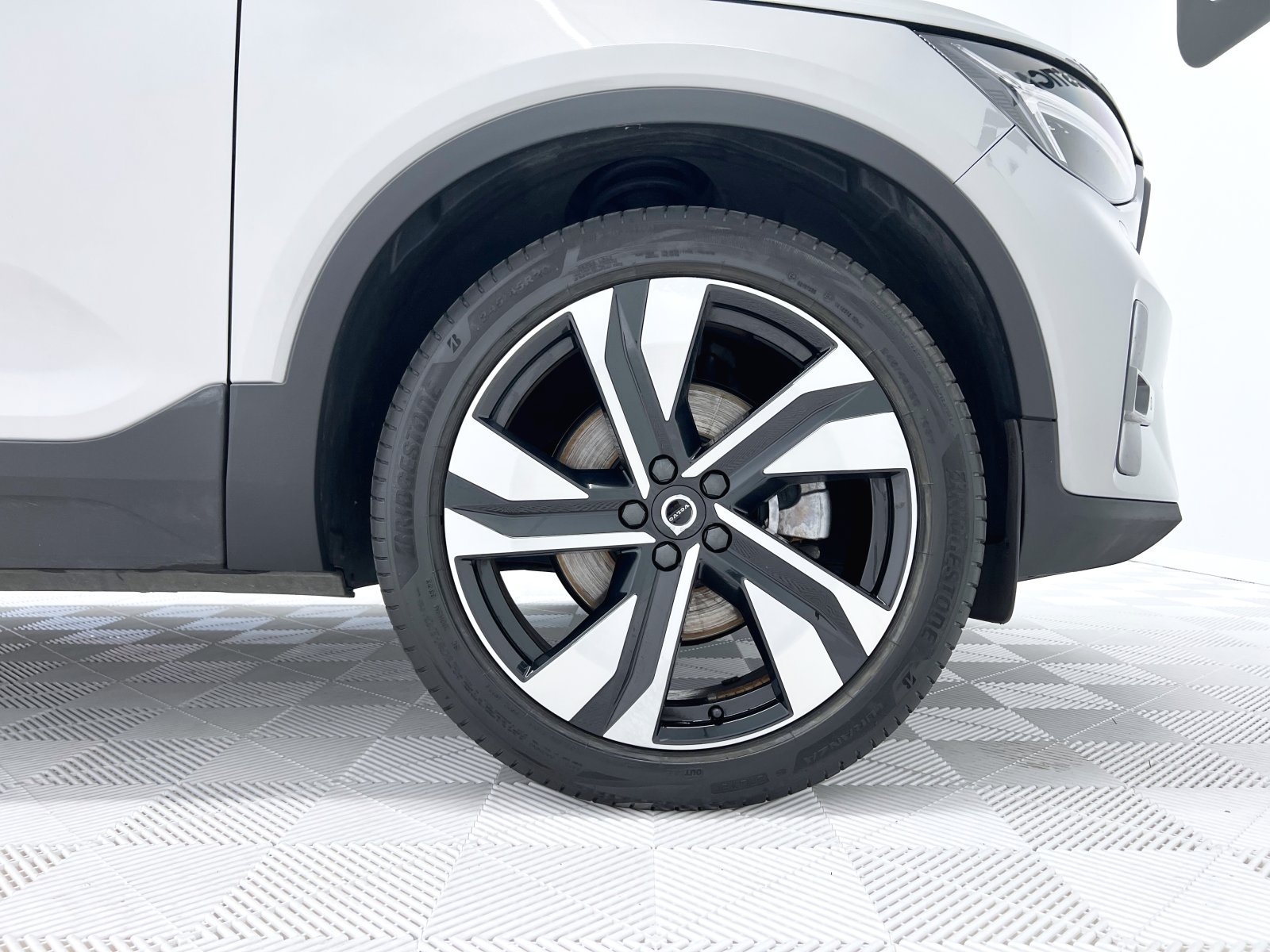 VOLVO XC40 B3 Gasolina Mild hybrid Plus Dark Auto 120 kW (163 CV) 21 