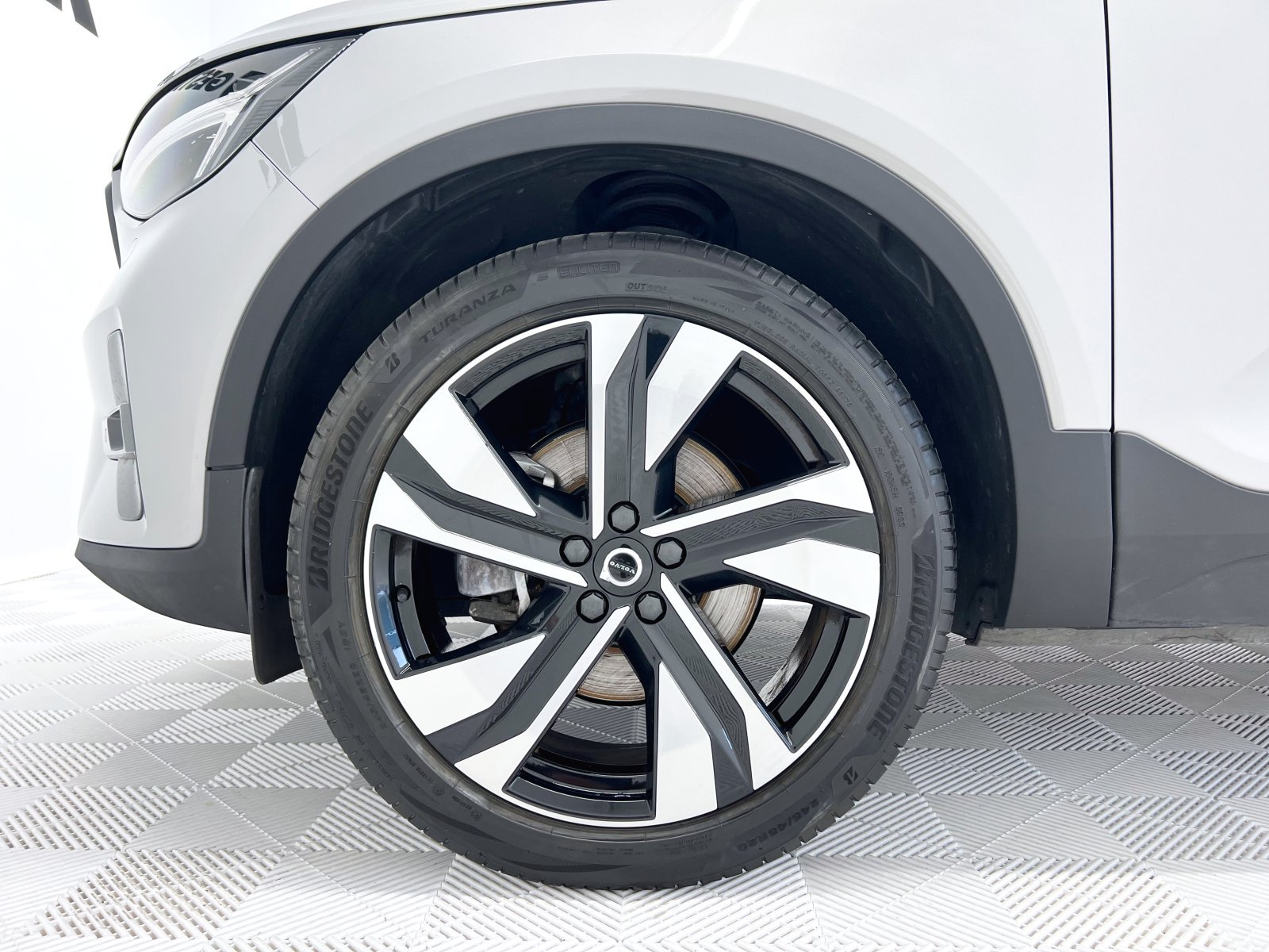 VOLVO XC40 B3 Gasolina Mild hybrid Plus Dark Auto 120 kW (163 CV) 22 
