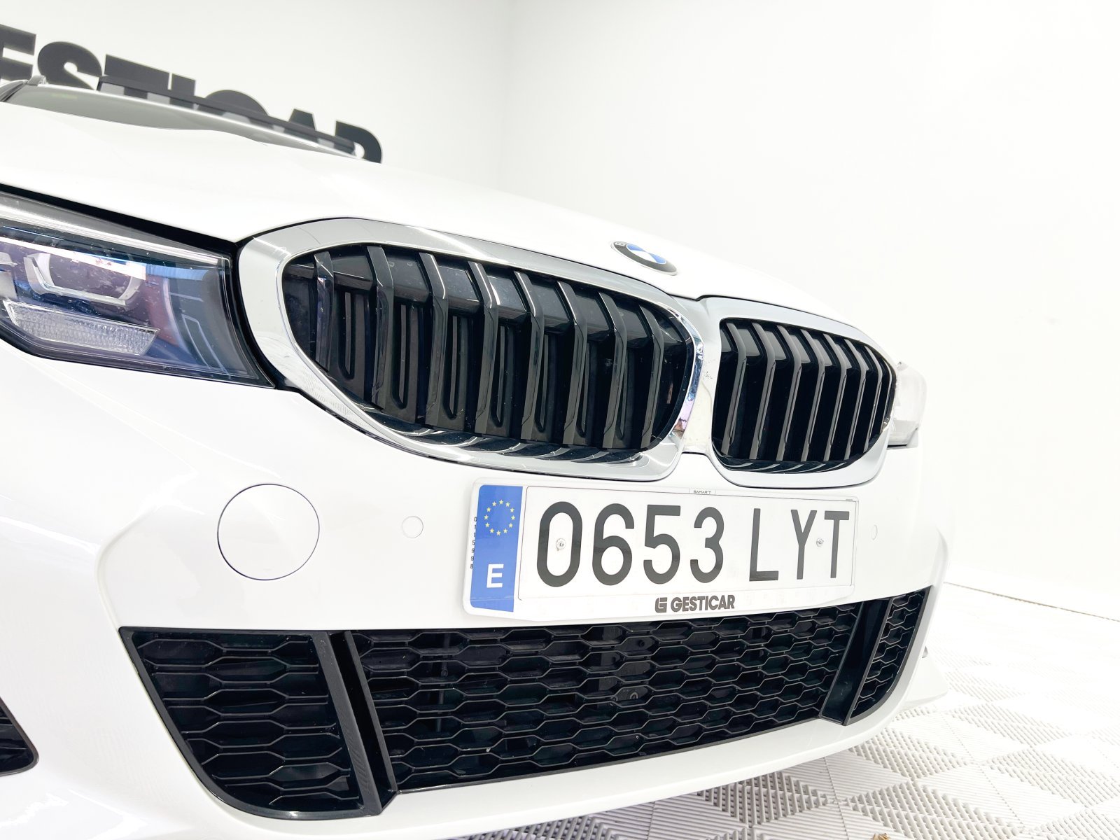 BMW SERIE 3 320d xDrive Touring 140 kW (190 CV) 4