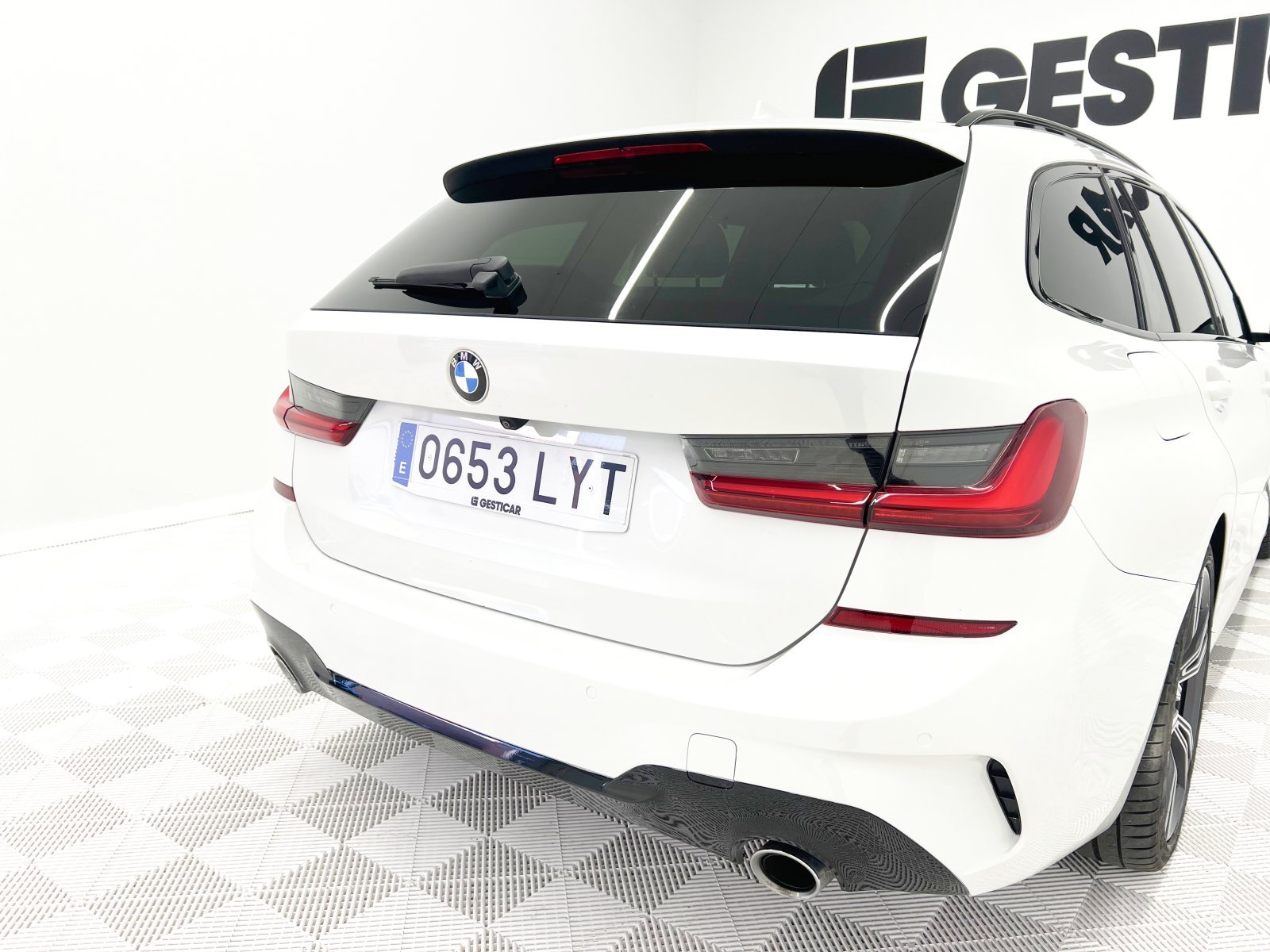 BMW SERIE 3 320d xDrive Touring 140 kW (190 CV) 15