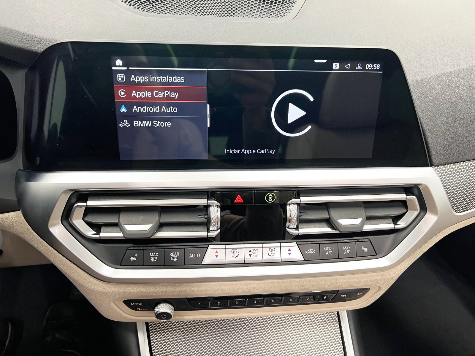 BMW SERIE 3 320d xDrive Touring 140 kW (190 CV) 33