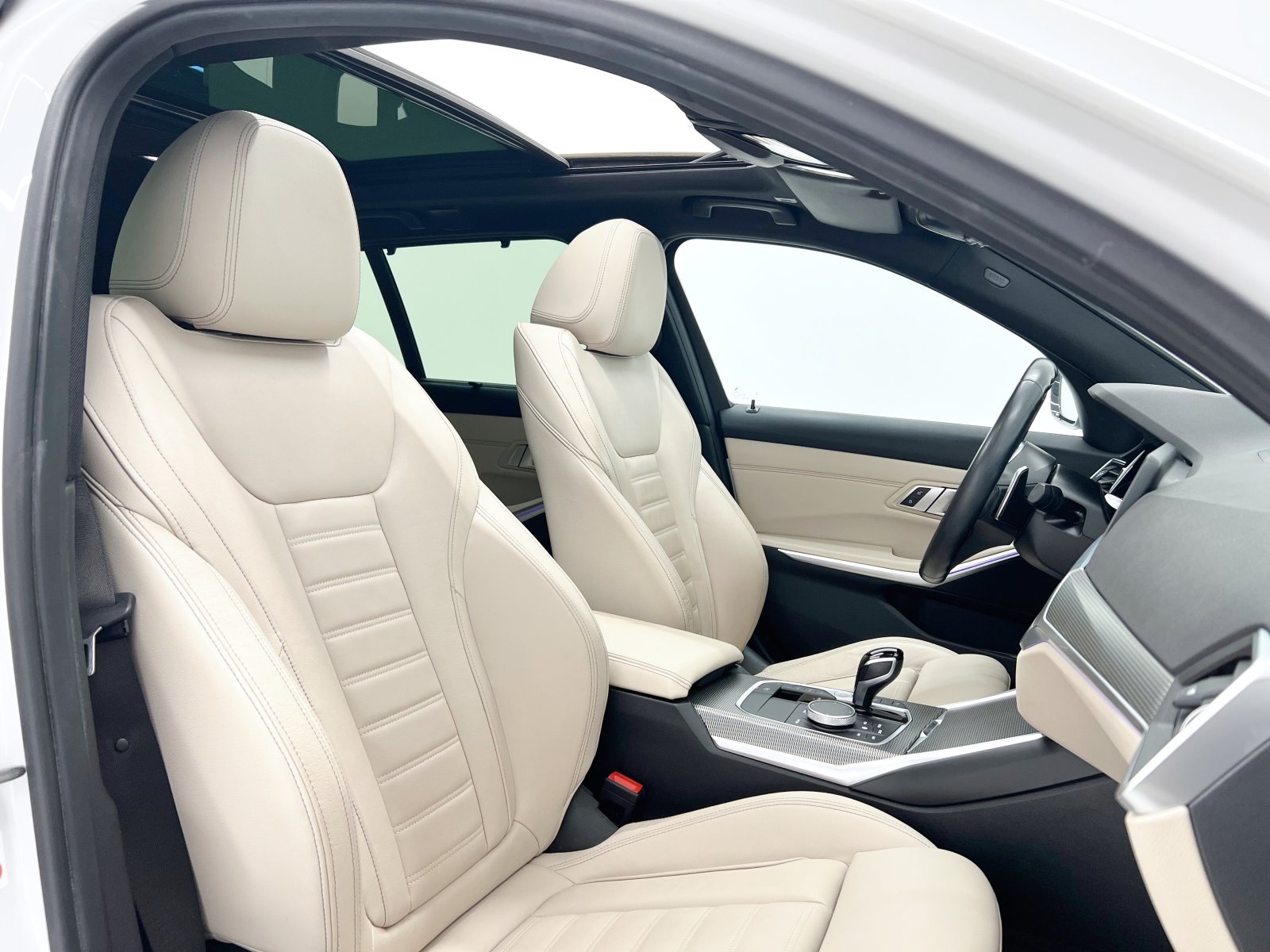 BMW SERIE 3 320d xDrive Touring 140 kW (190 CV) 39
