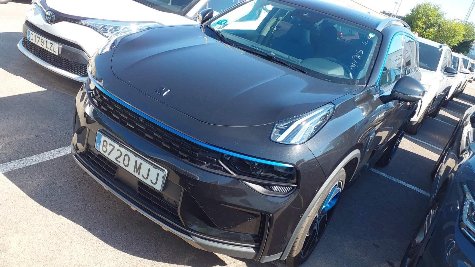 LYNK AND GO 01 1.5 PHEV 6.6kW 192 kW (261 CV) 3