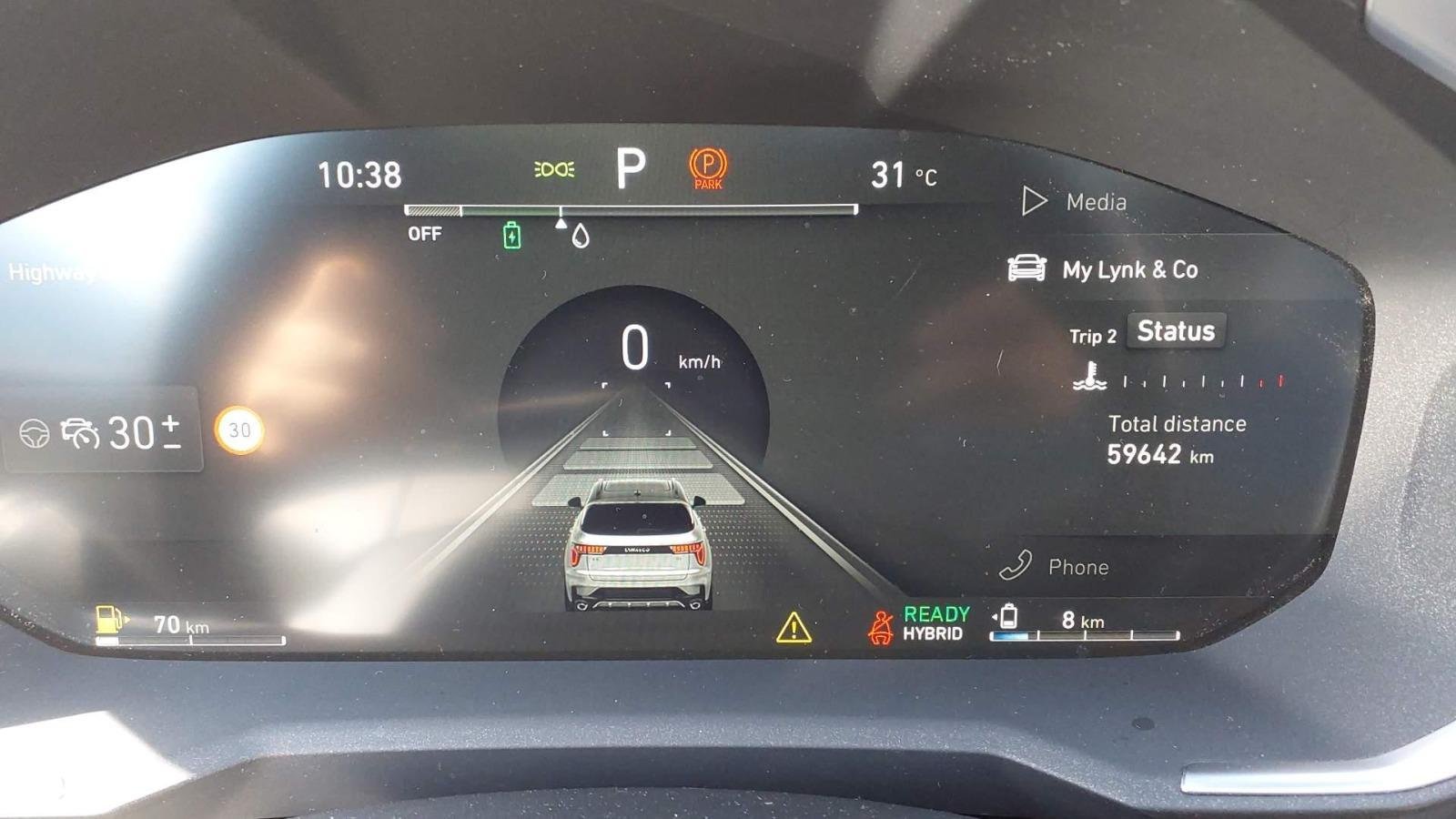 LYNK AND GO 01 1.5 PHEV 6.6kW 192 kW (261 CV) 7