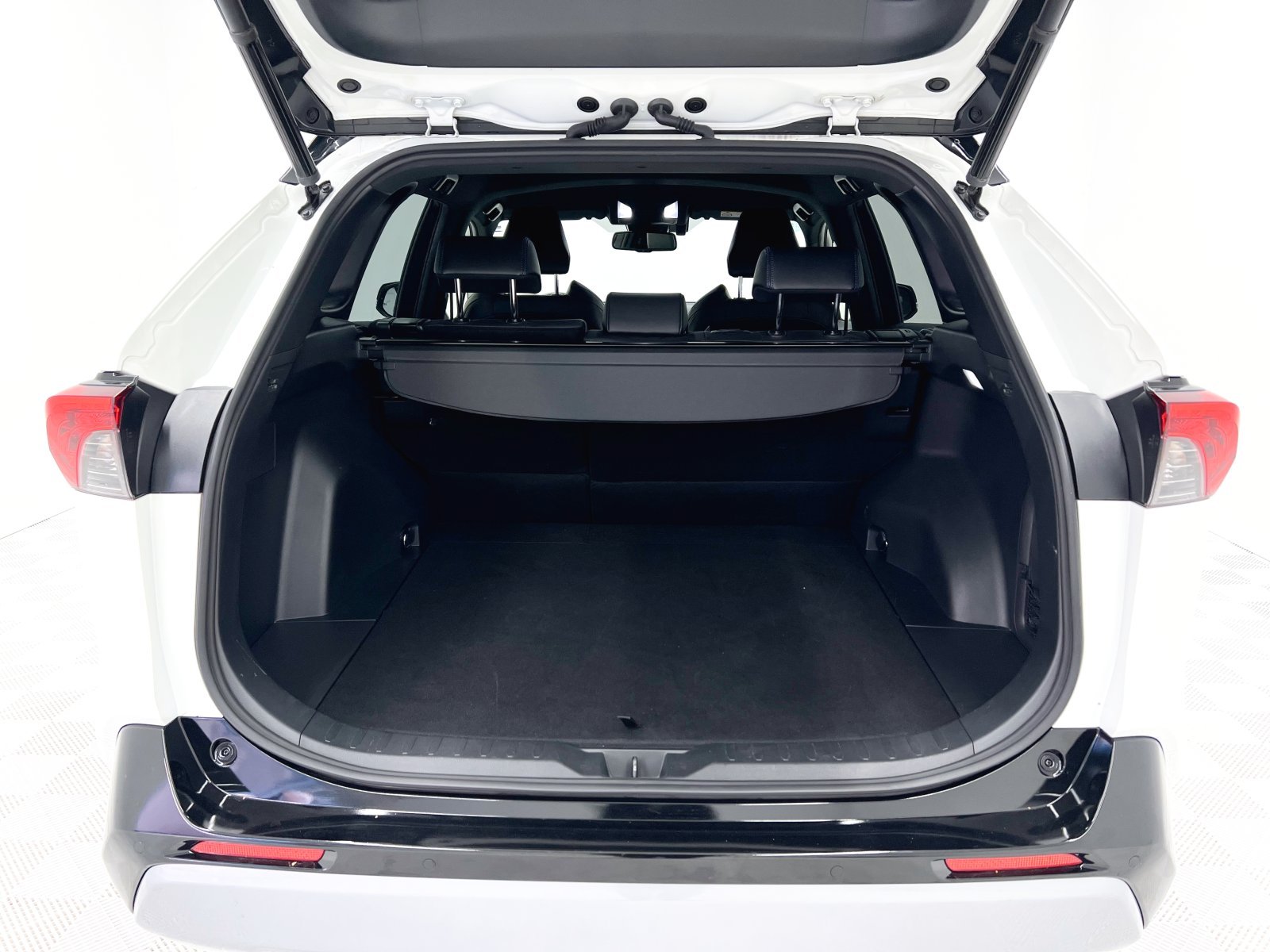 TOYOTA RAV4 2.5l hybrid Style 160 kW (218 CV) 13 