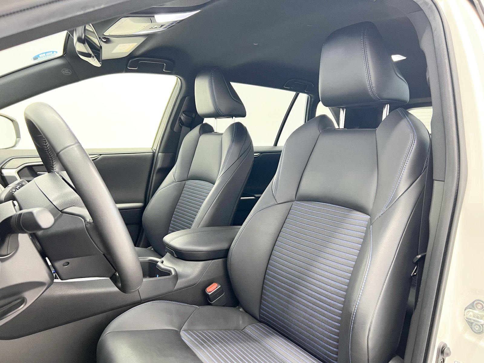 TOYOTA RAV4 2.5l hybrid Style 160 kW (218 CV) 23 