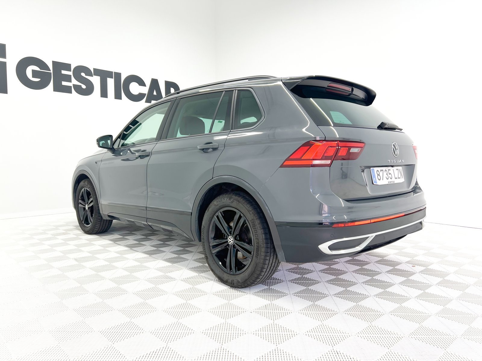 VOLKSWAGEN TIGUAN Urban Sport 1.5 TSI 110 kW (150 CV) 9 