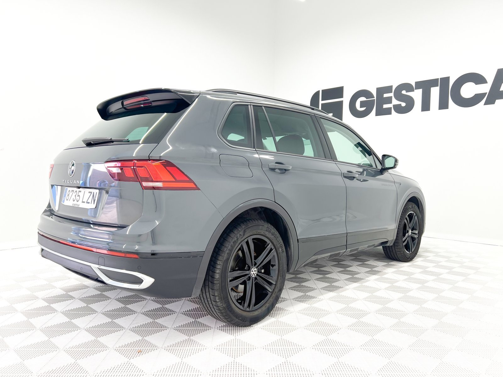 VOLKSWAGEN TIGUAN Urban Sport 1.5 TSI 110 kW (150 CV) 16 
