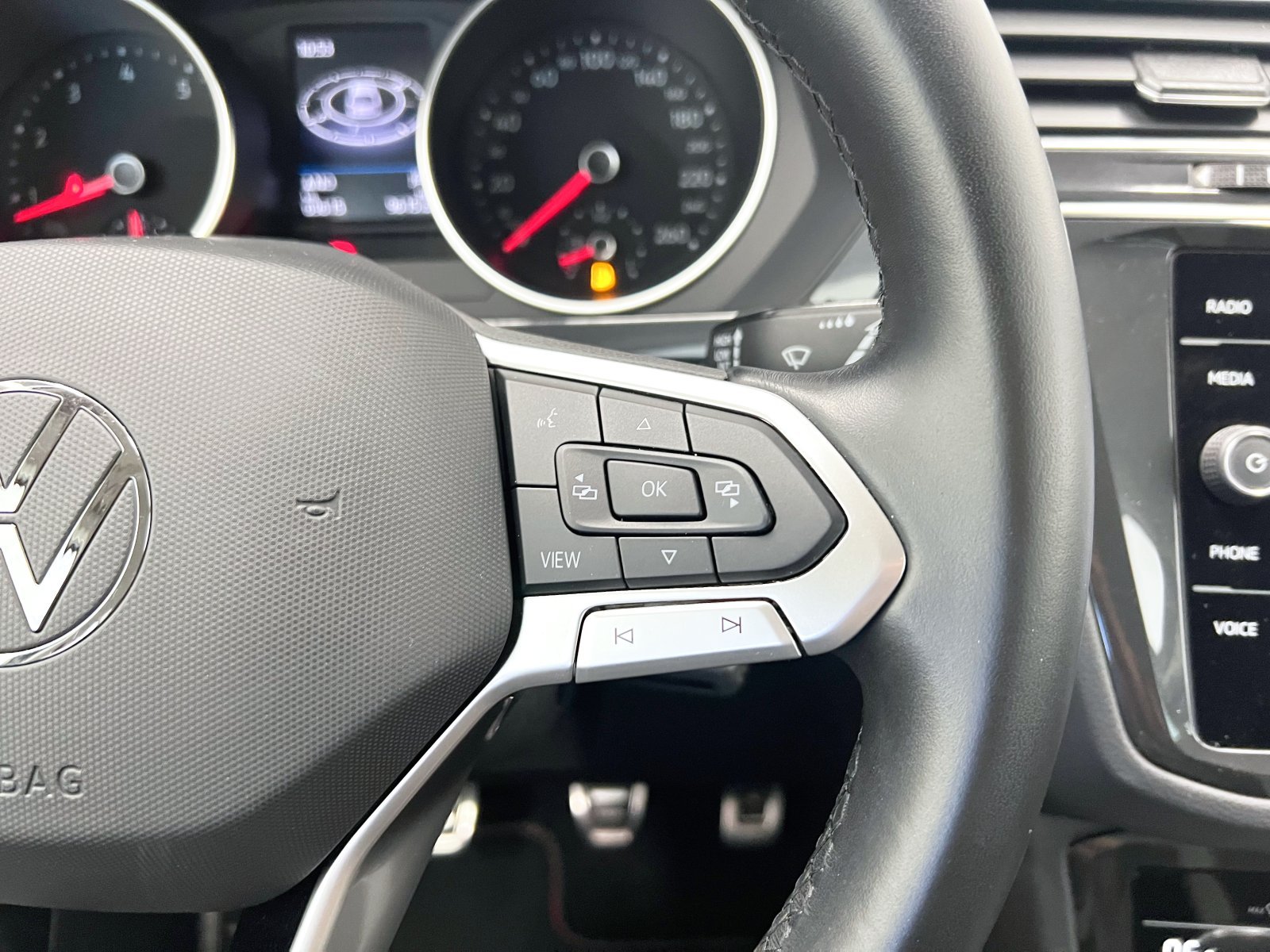 VOLKSWAGEN TIGUAN Urban Sport 1.5 TSI 110 kW (150 CV) 28 