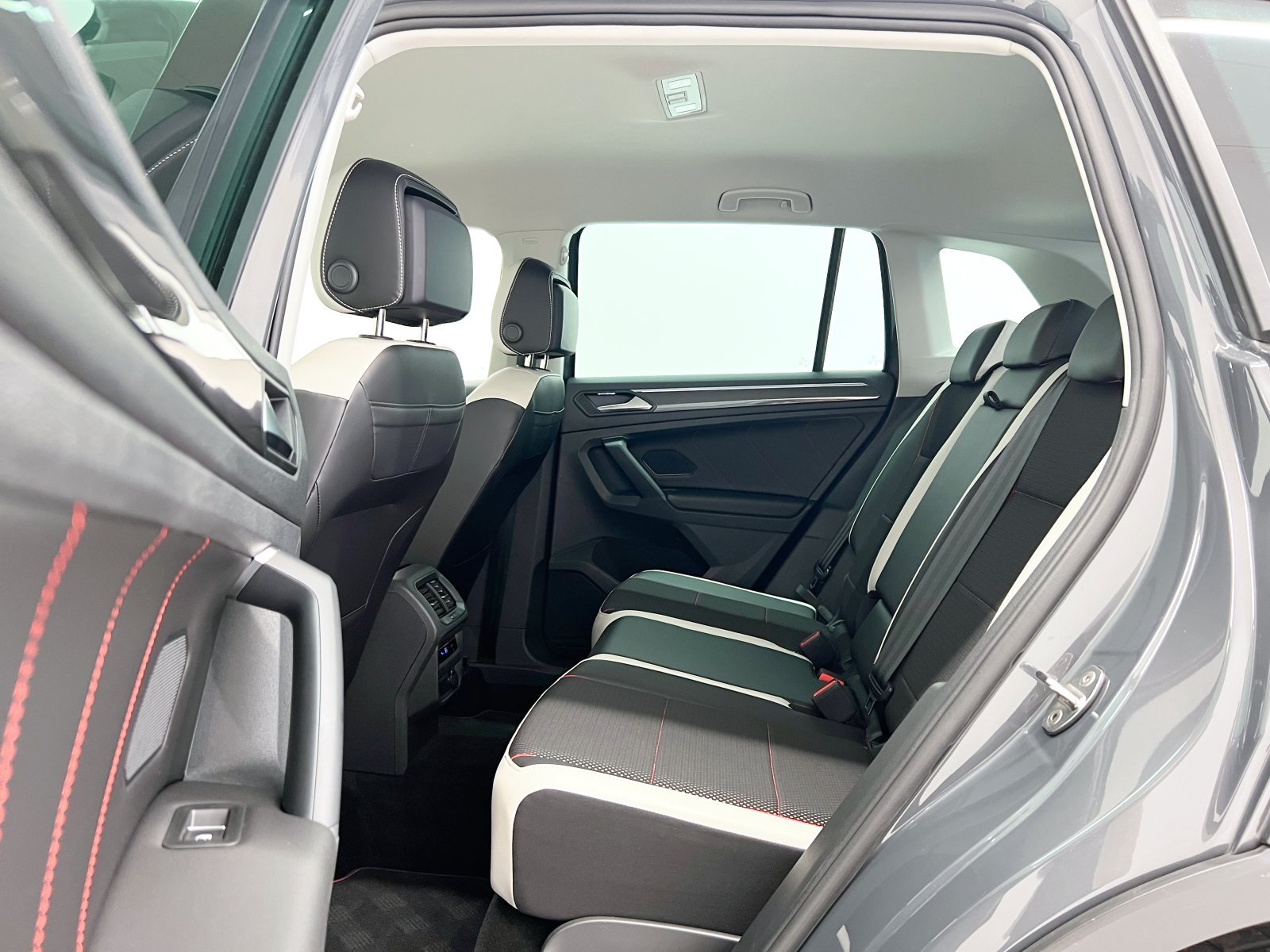 VOLKSWAGEN TIGUAN Urban Sport 1.5 TSI 110 kW (150 CV) 41 
