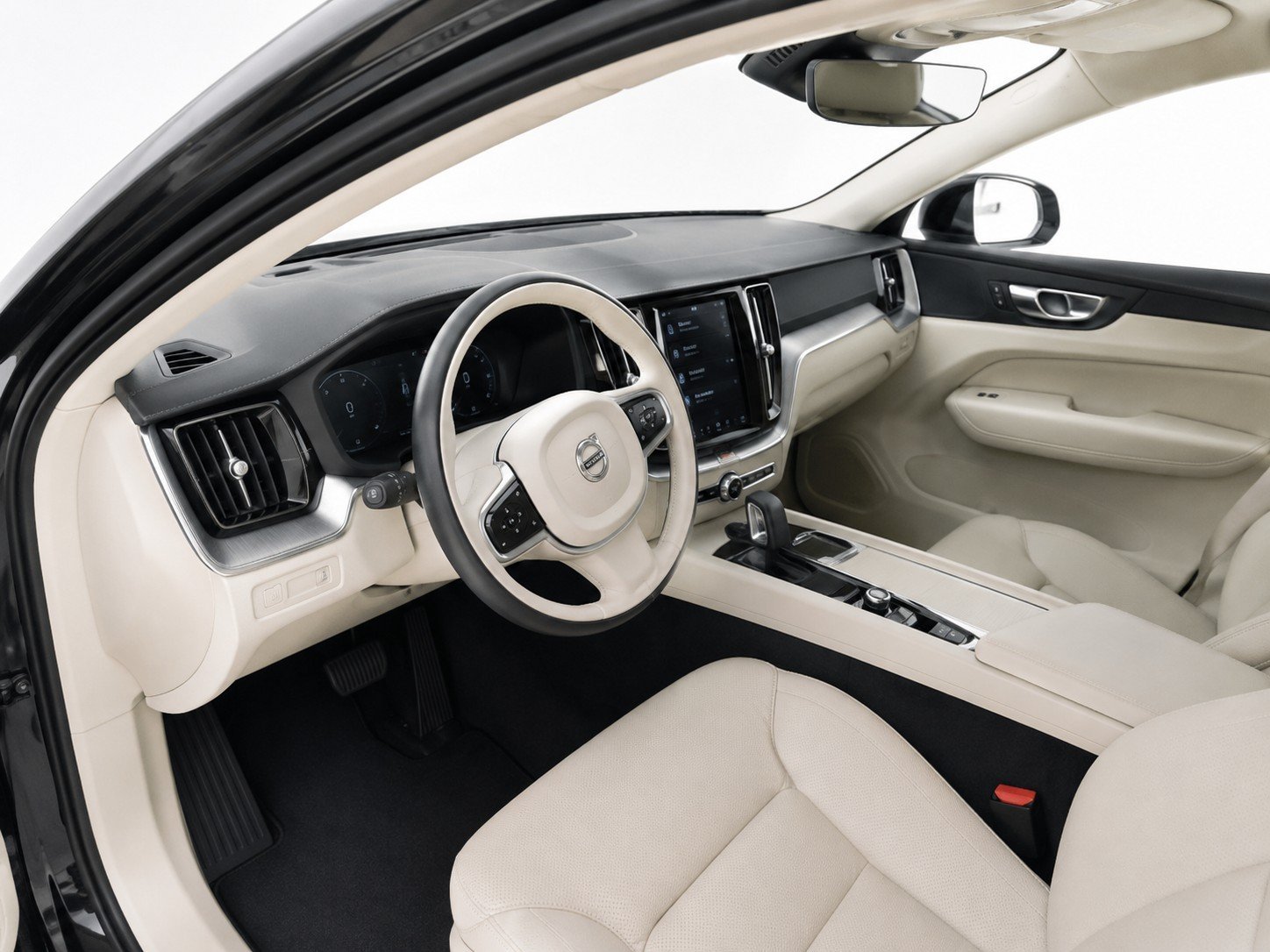 VOLVO XC60 T4 Business Plus Auto 140 kW (190 CV) 3