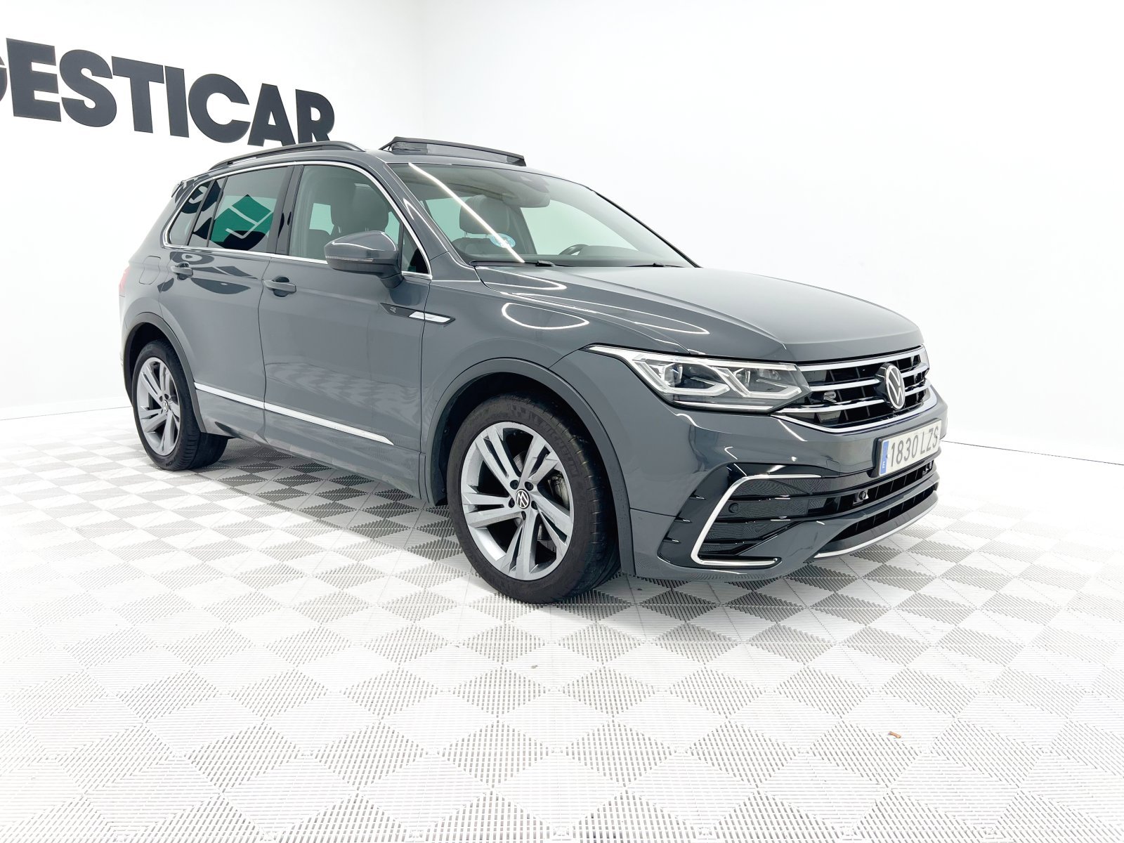 VOLKSWAGEN TIGUAN R-Line 2.0 TDI 110 kW (150 CV) DSG 2