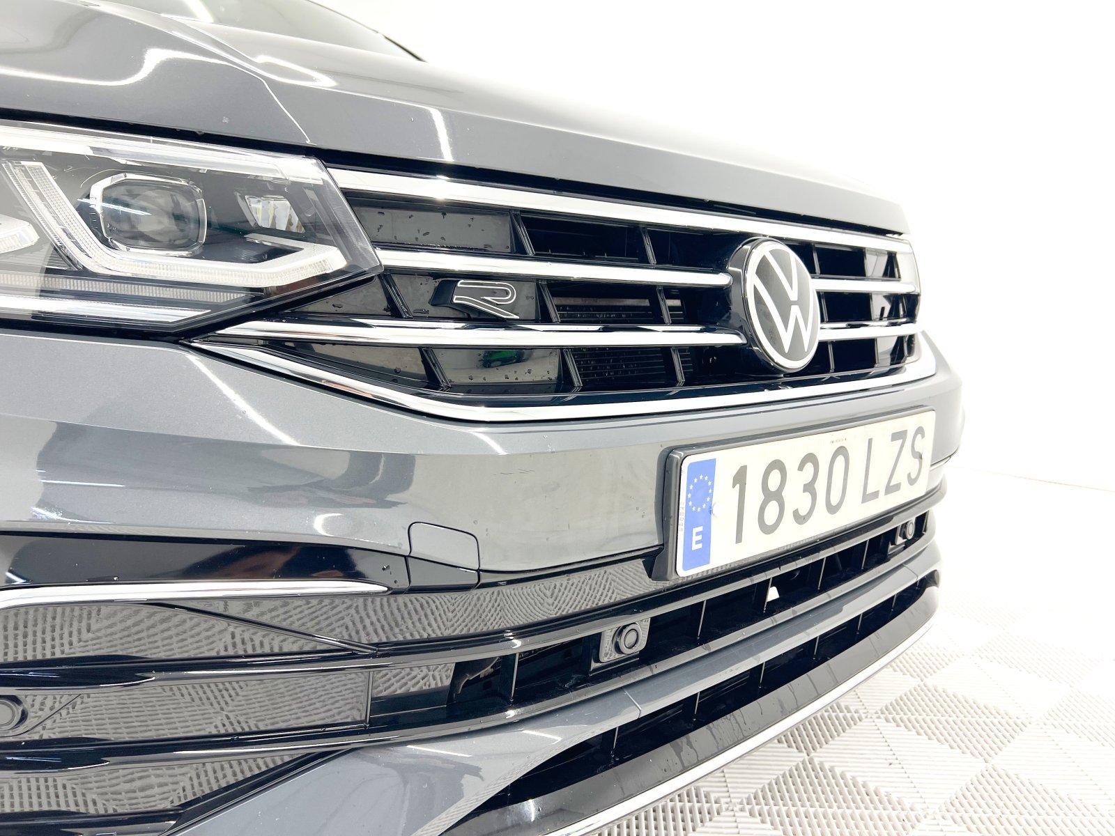 VOLKSWAGEN TIGUAN R-Line 2.0 TDI 110 kW (150 CV) DSG 4