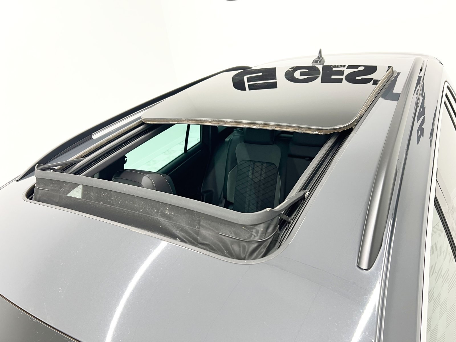 VOLKSWAGEN TIGUAN R-Line 2.0 TDI 110 kW (150 CV) DSG 6