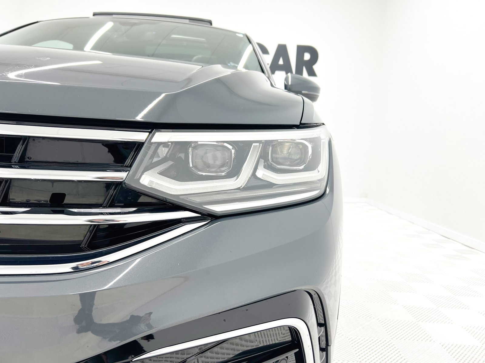 VOLKSWAGEN TIGUAN R-Line 2.0 TDI 110 kW (150 CV) DSG 9
