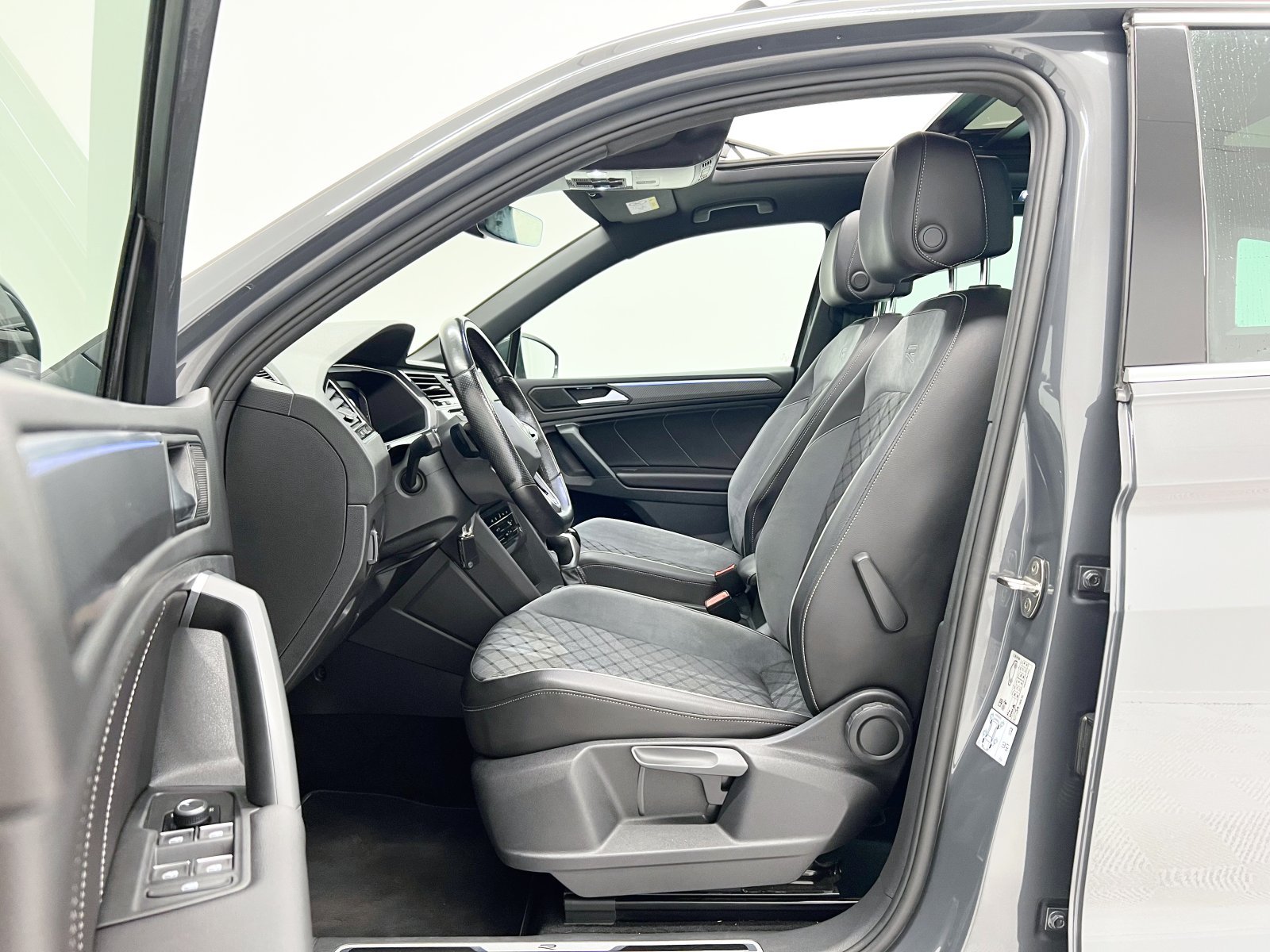 VOLKSWAGEN TIGUAN R-Line 2.0 TDI 110 kW (150 CV) DSG 16