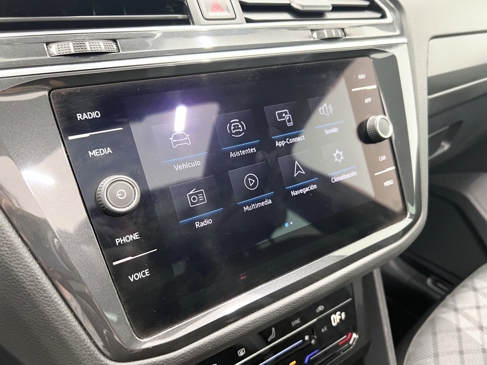 VOLKSWAGEN TIGUAN R-Line 2.0 TDI 110 kW (150 CV) DSG 24
