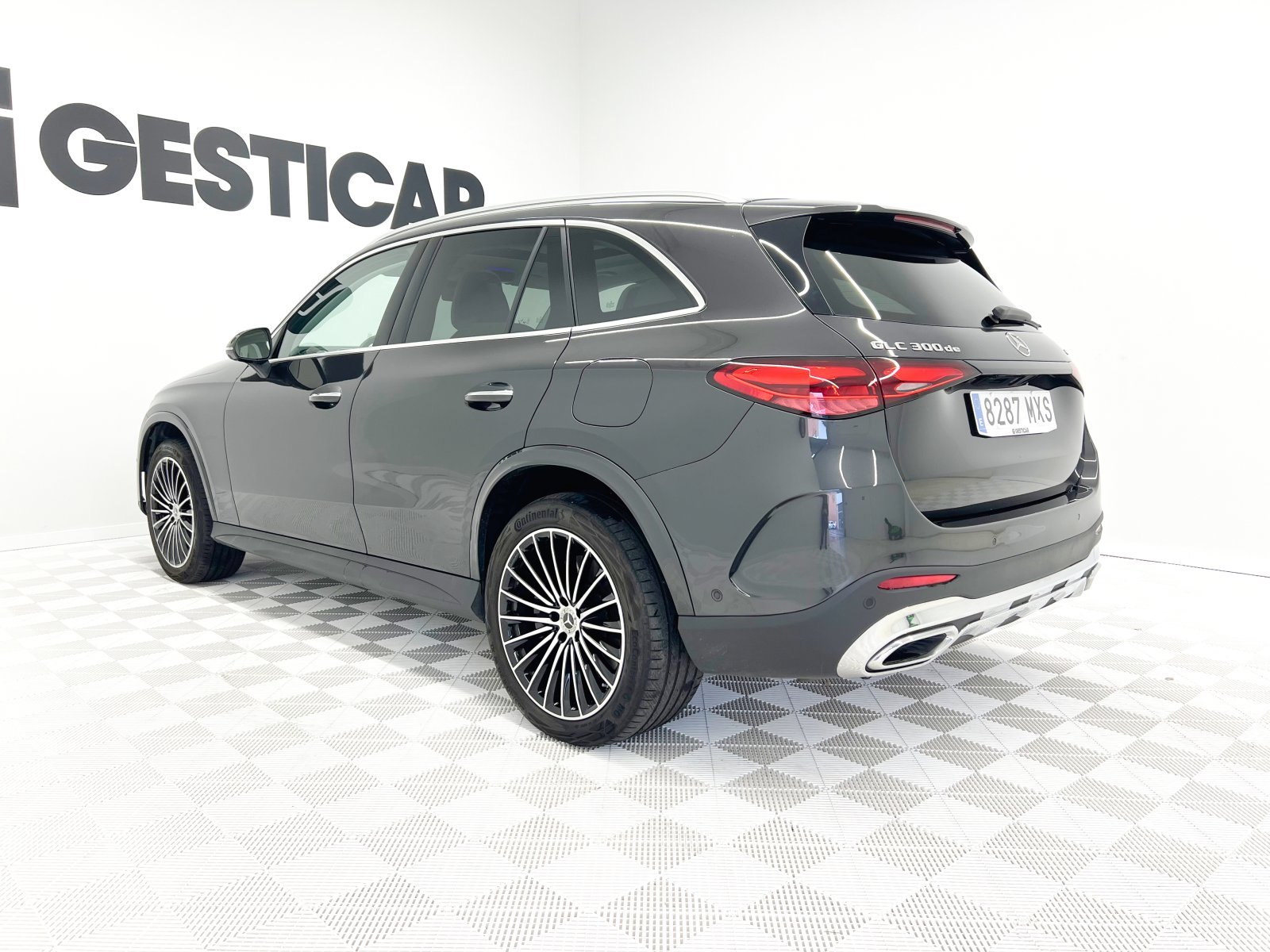 MERCEDES CLASE GLC 300 de 4Matic 245 kW (333 CV) 11