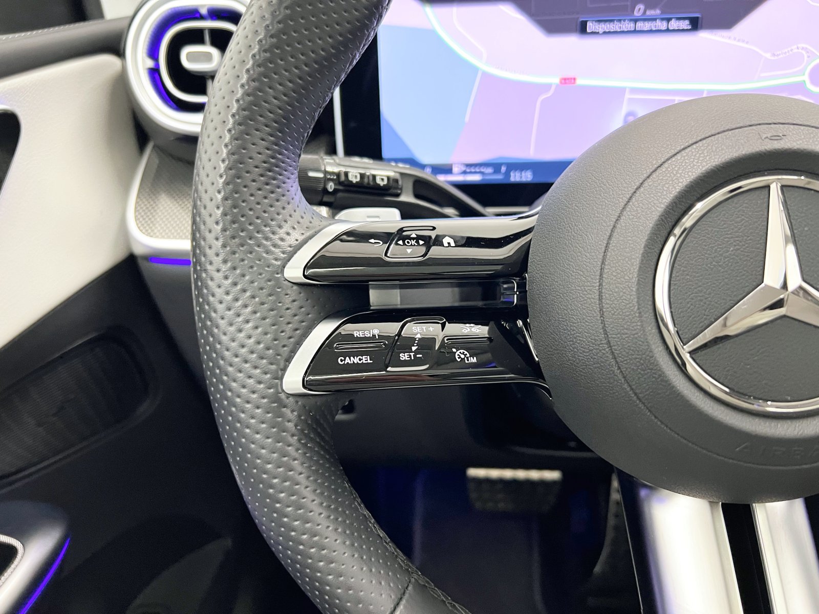 MERCEDES CLASE GLC 300 de 4Matic 245 kW (333 CV) 32