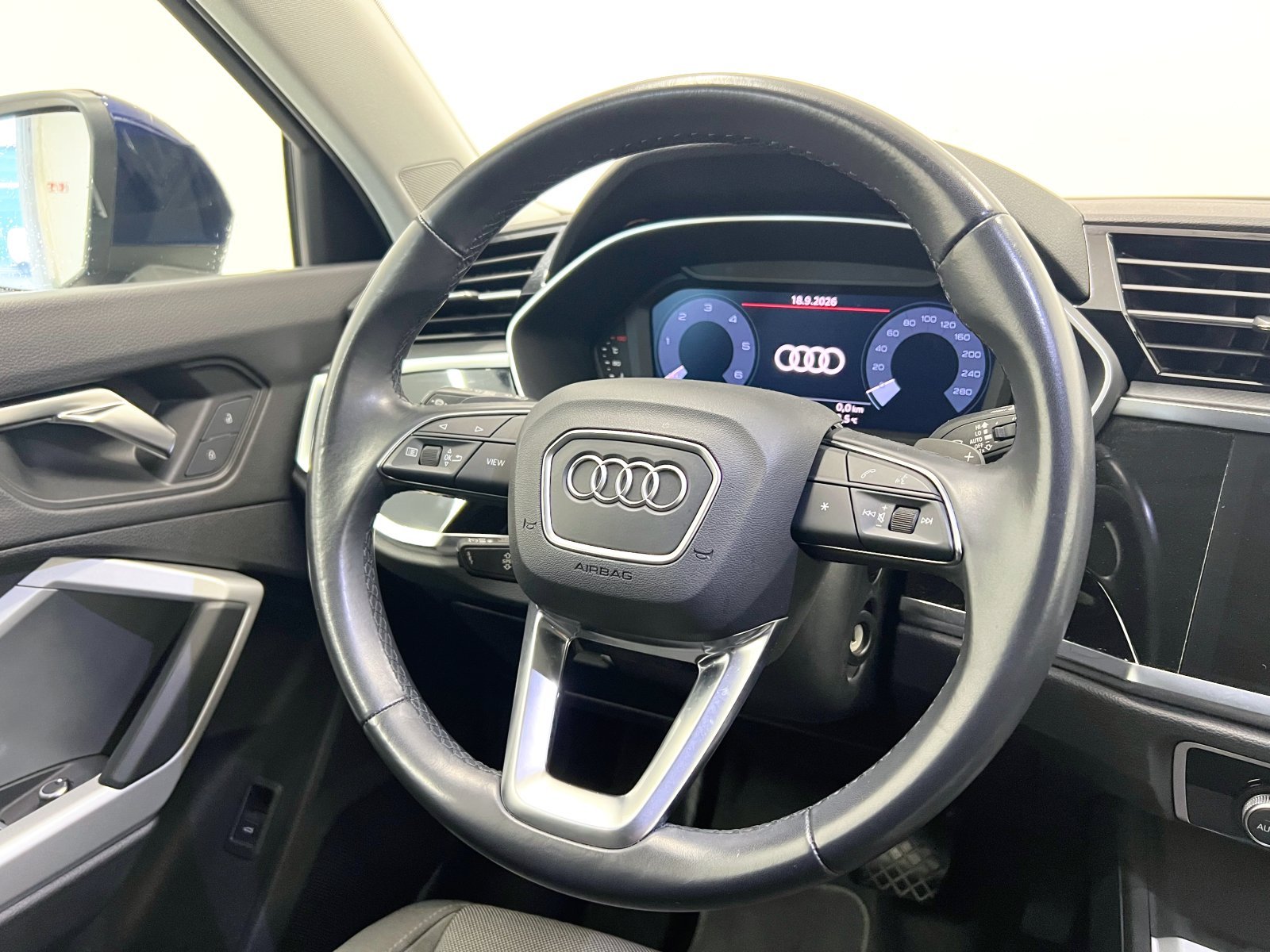 AUDI Q3 Advanced 35 TDI 110 kW (150 CV) S tronic 28
