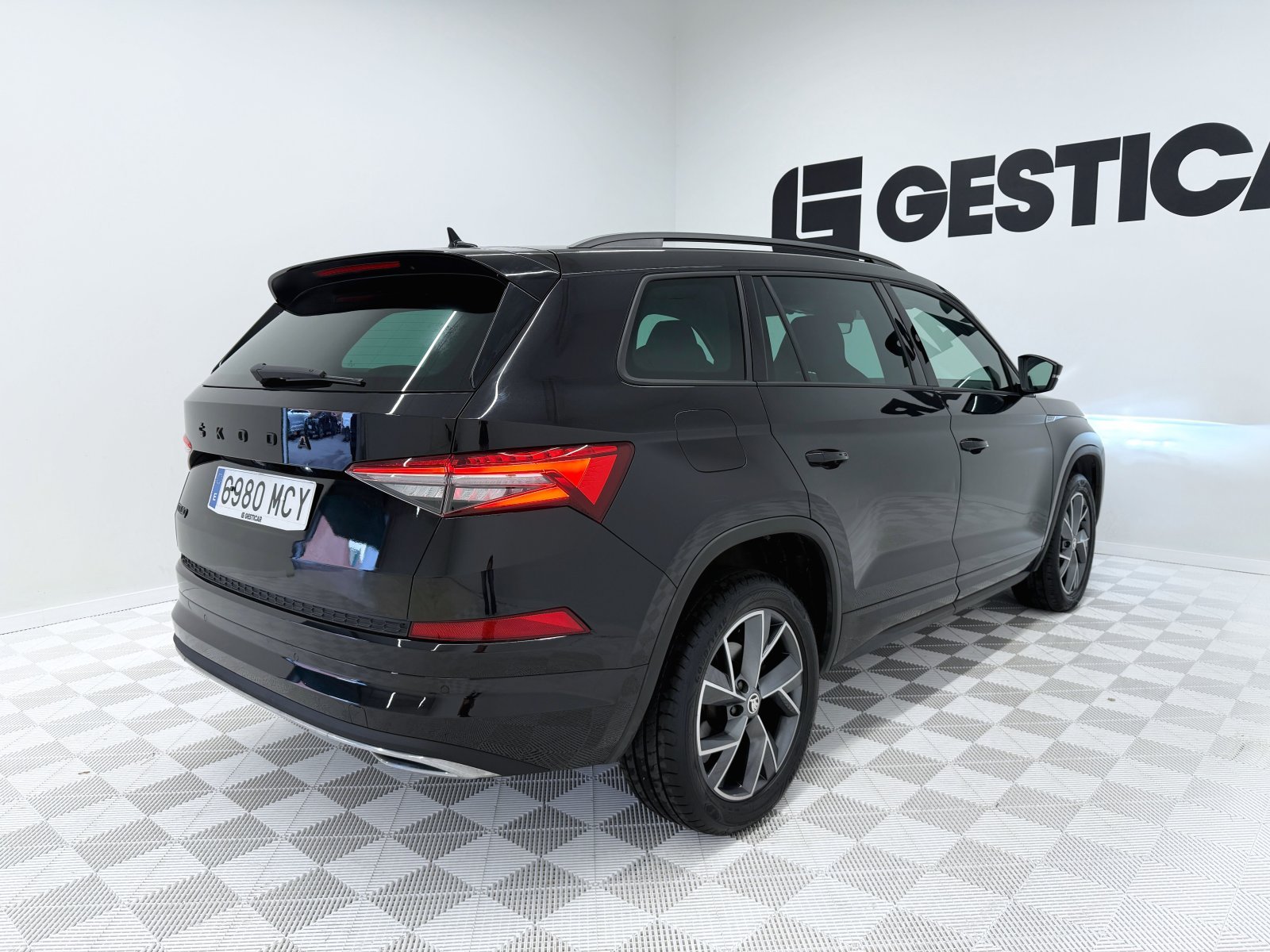 SKODA KODIAQ 2.0 TDI Sportline 4x2 DSG 110 kW (150 CV) 19 