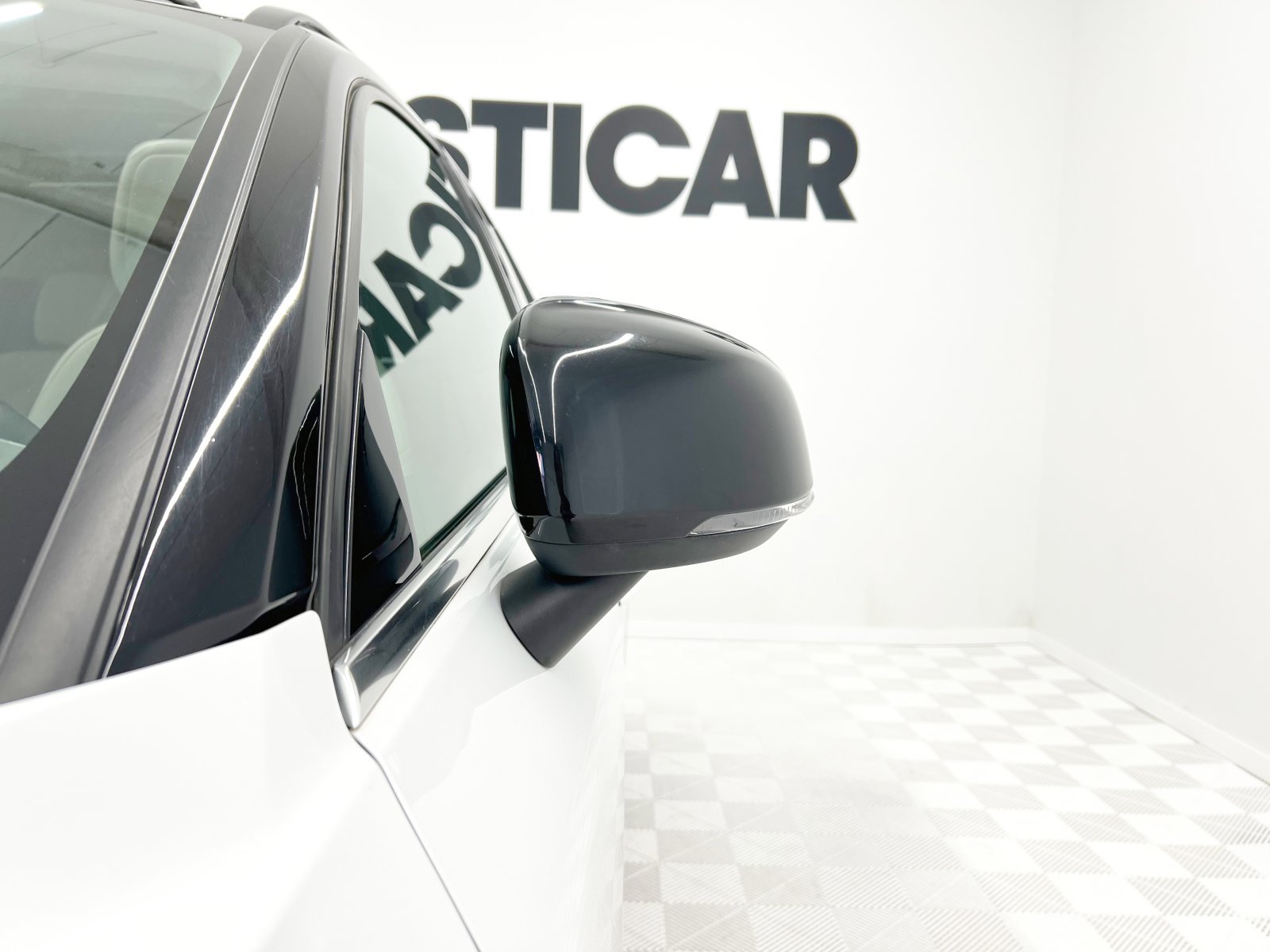 VOLVO XC40 D3 Inscription Auto 110 kW (150 CV) 8 