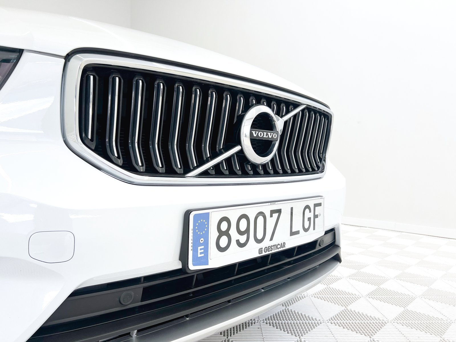 VOLVO XC40 D3 Inscription Auto 110 kW (150 CV) 5 