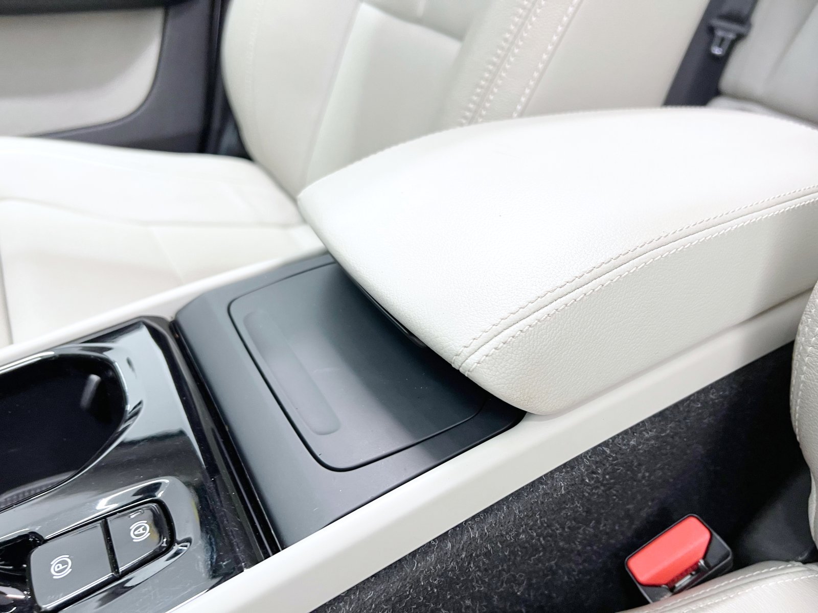 VOLVO XC40 D3 Inscription Auto 110 kW (150 CV) 40 